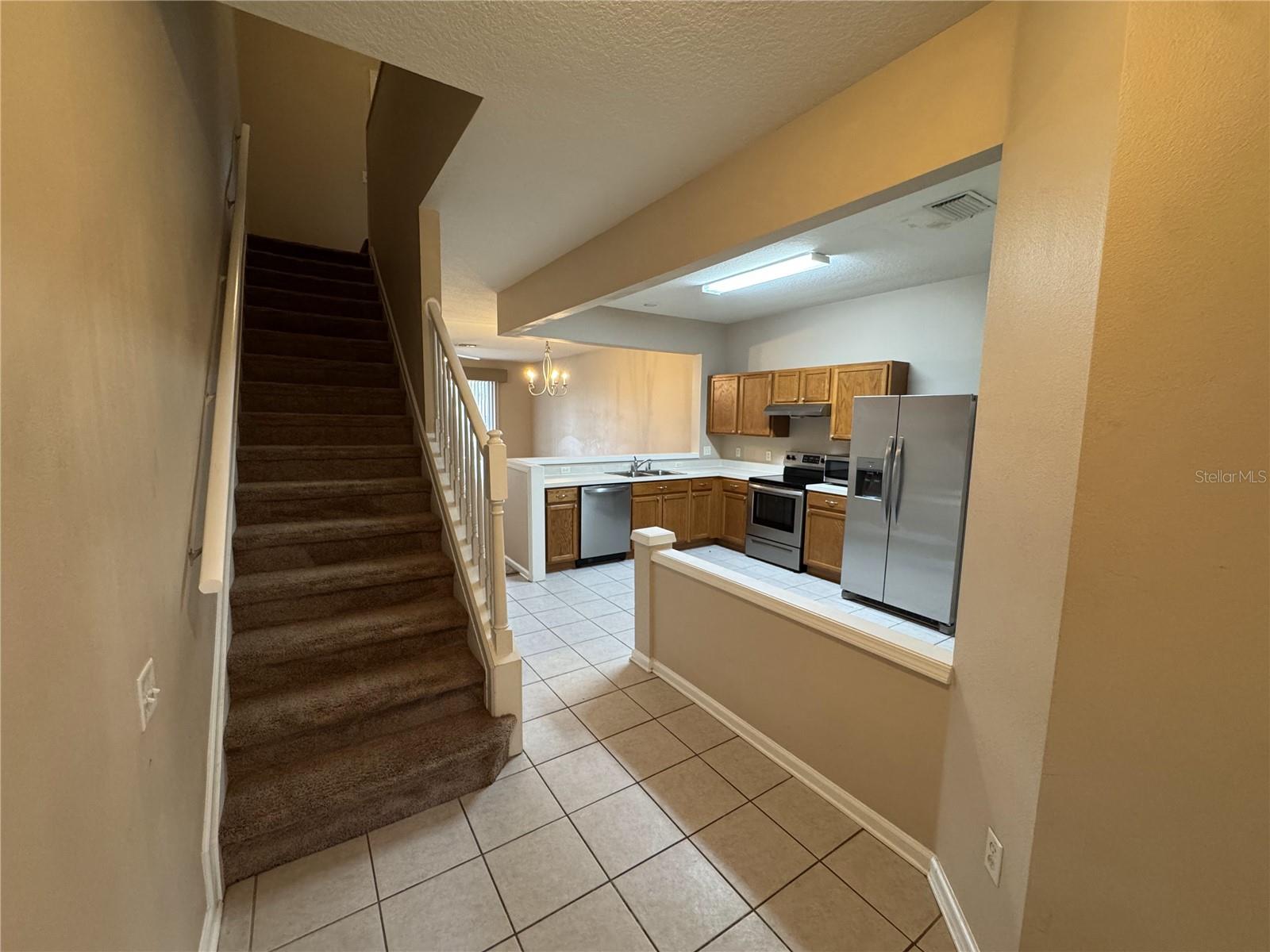 Listing photo id 6 for 2857 Conch Hollow Drive