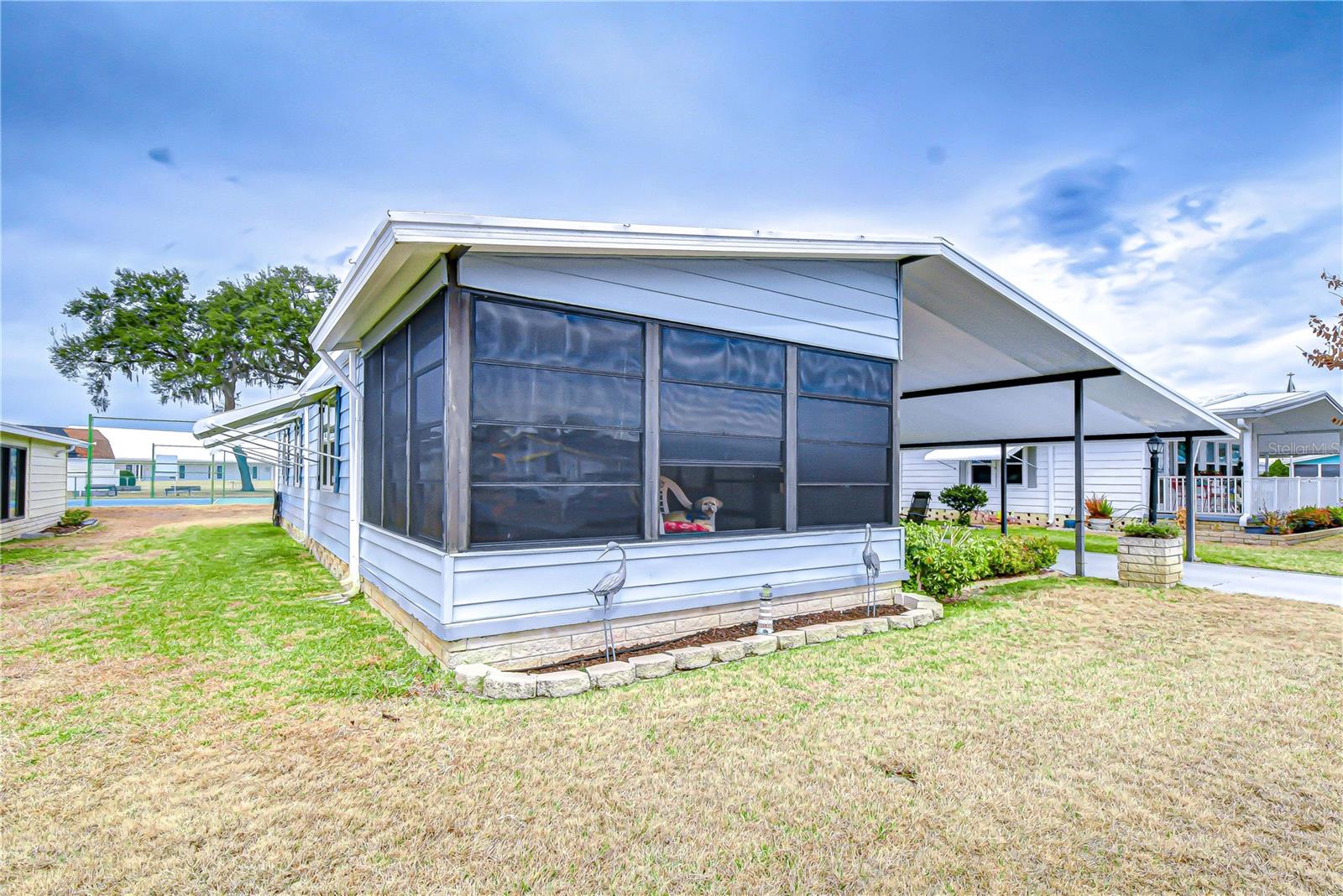 Image 20 of 81 For 35203 Makenzie Street