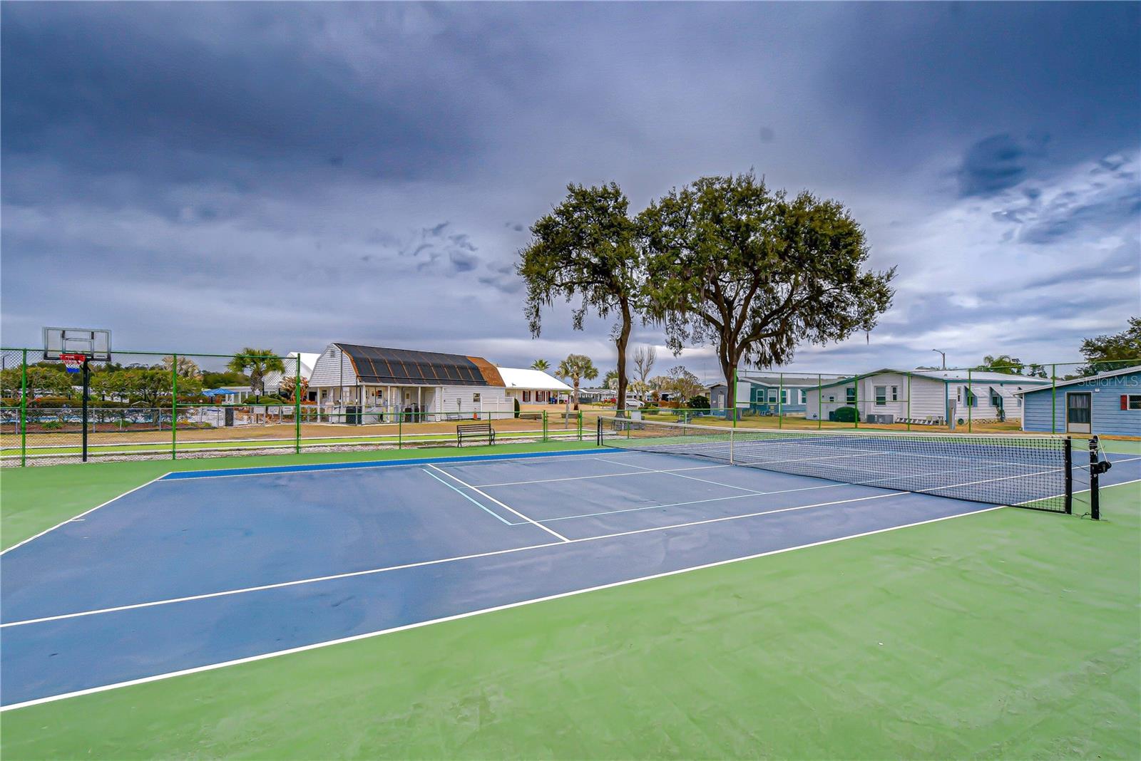 Image 26 of 81 For 35203 Makenzie Street