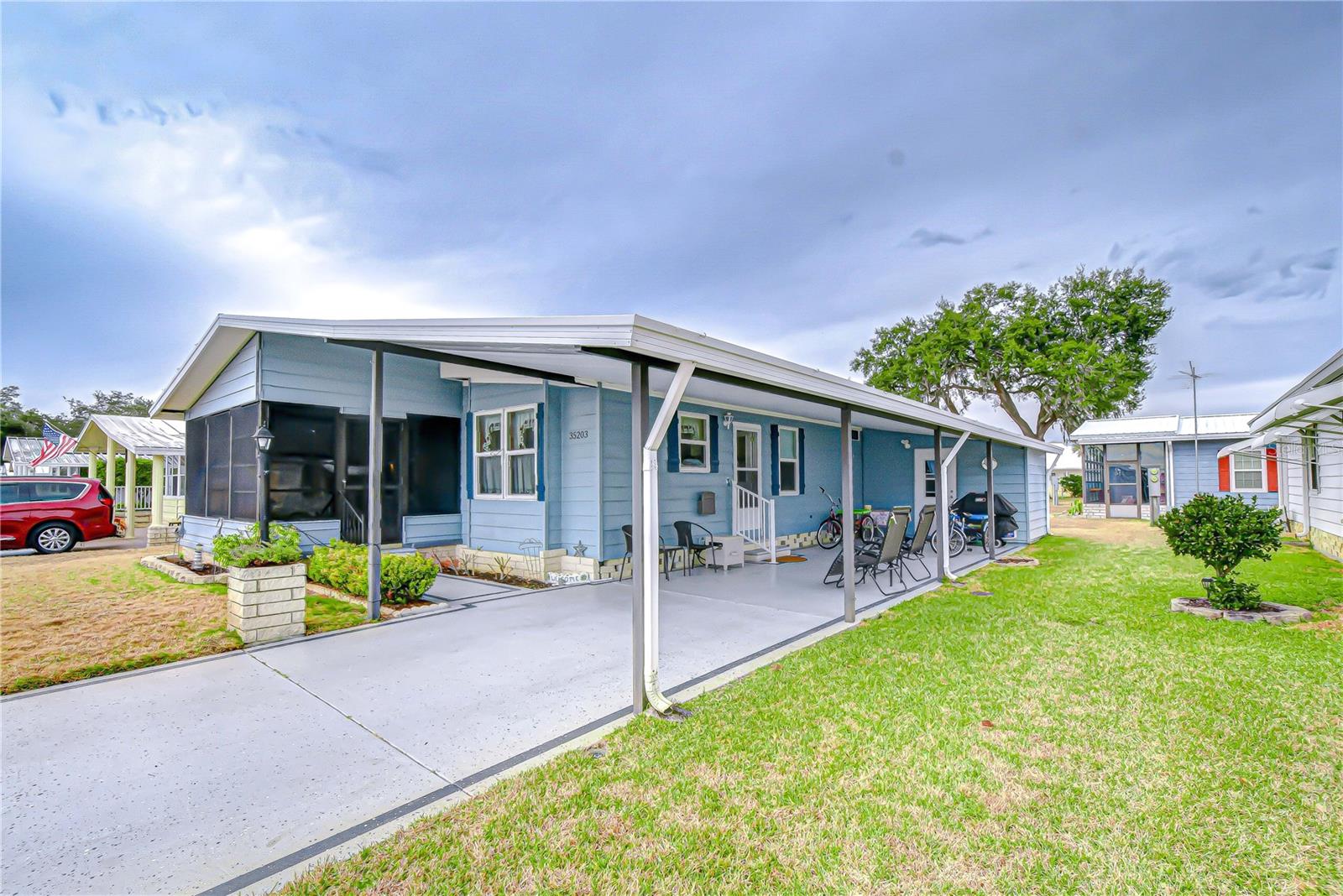 Image 4 of 81 For 35203 Makenzie Street