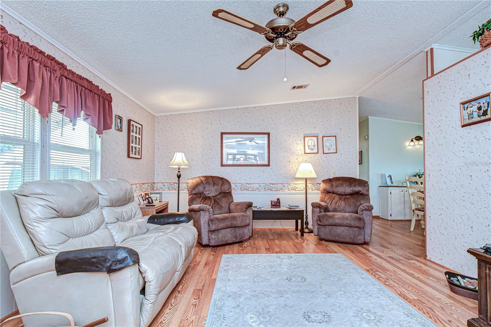 Image 58 of 81 For 35203 Makenzie Street