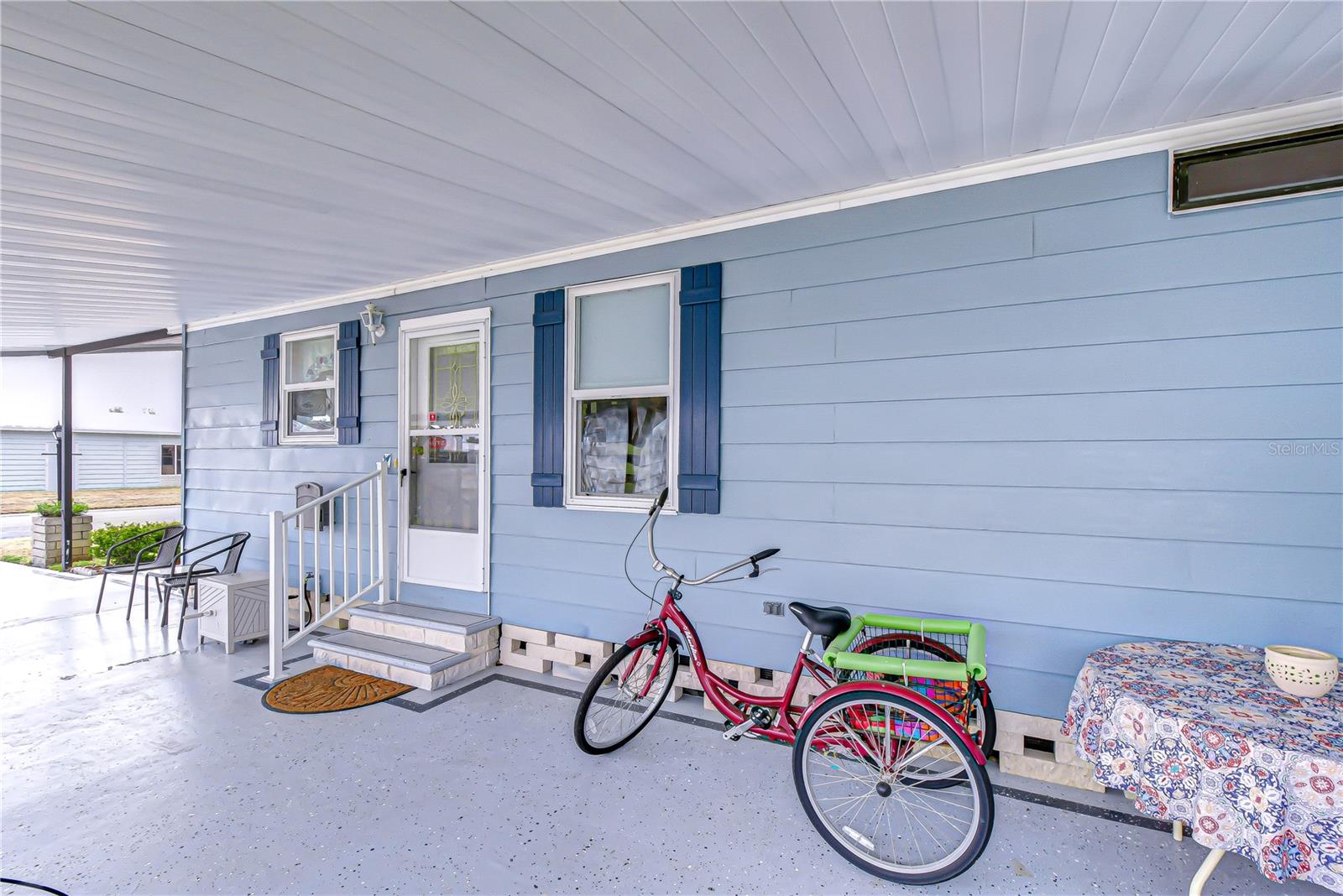 Image 9 of 81 For 35203 Makenzie Street