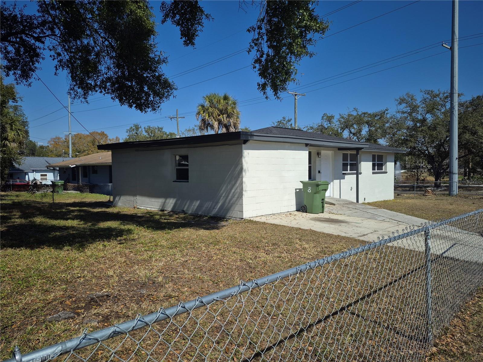 Image 22 of 23 For 3312 Ellicott Street