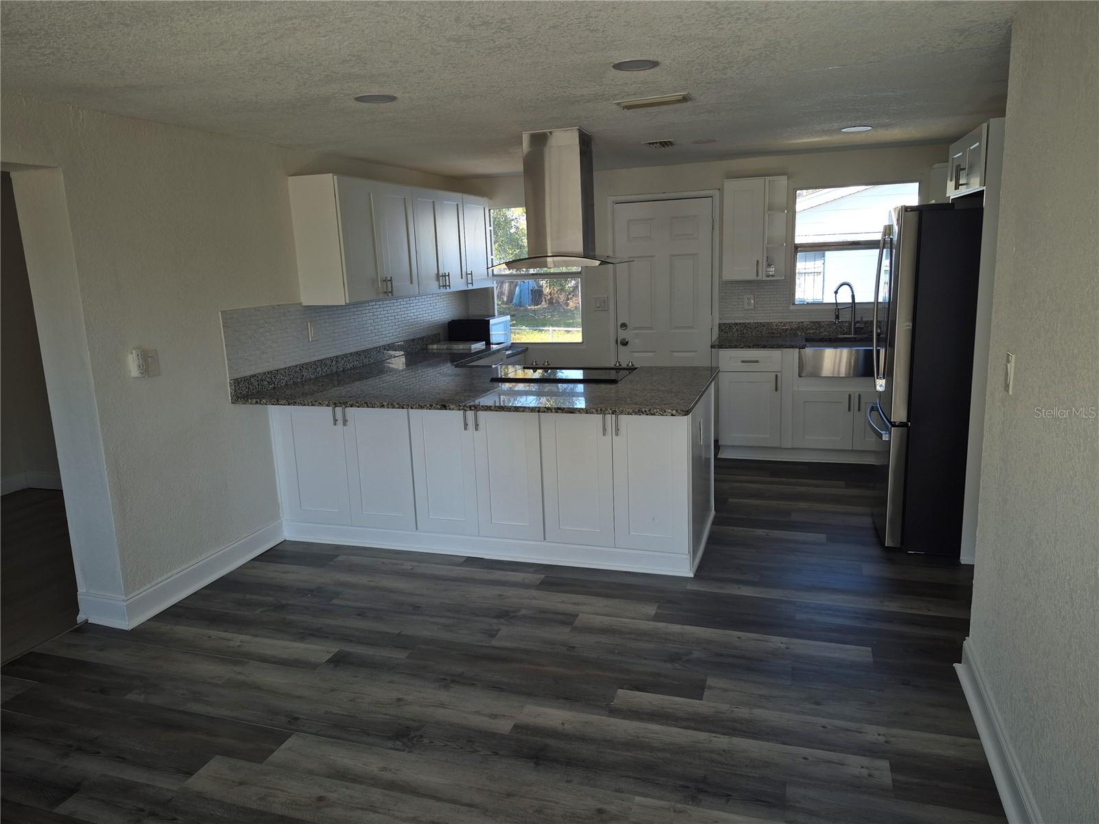 Image 6 of 23 For 3312 Ellicott Street