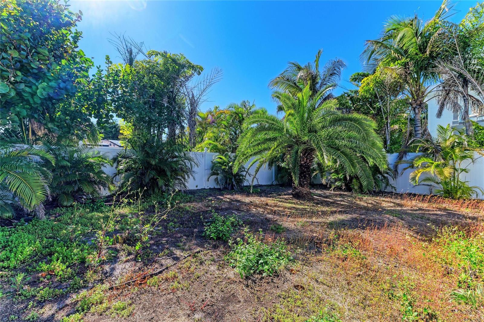 Image 45 of 56 For 872 North Shore Drive