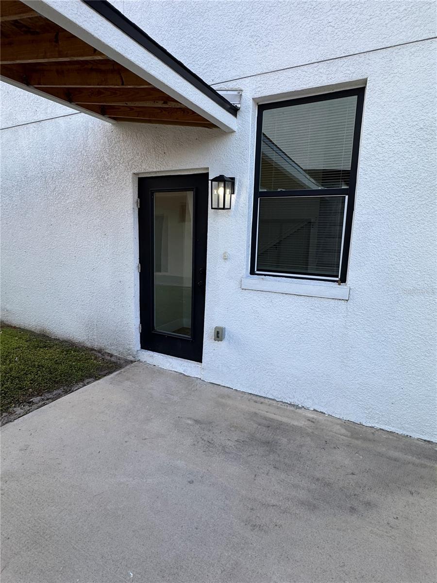 Image 25 of 32 For 6910 Dartmouth Avenue N