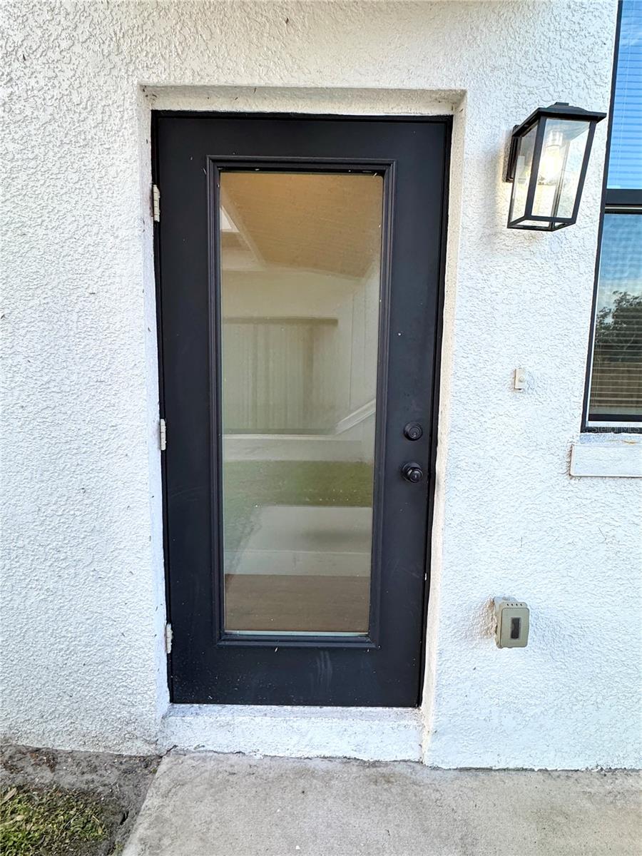 Image 26 of 32 For 6910 Dartmouth Avenue N