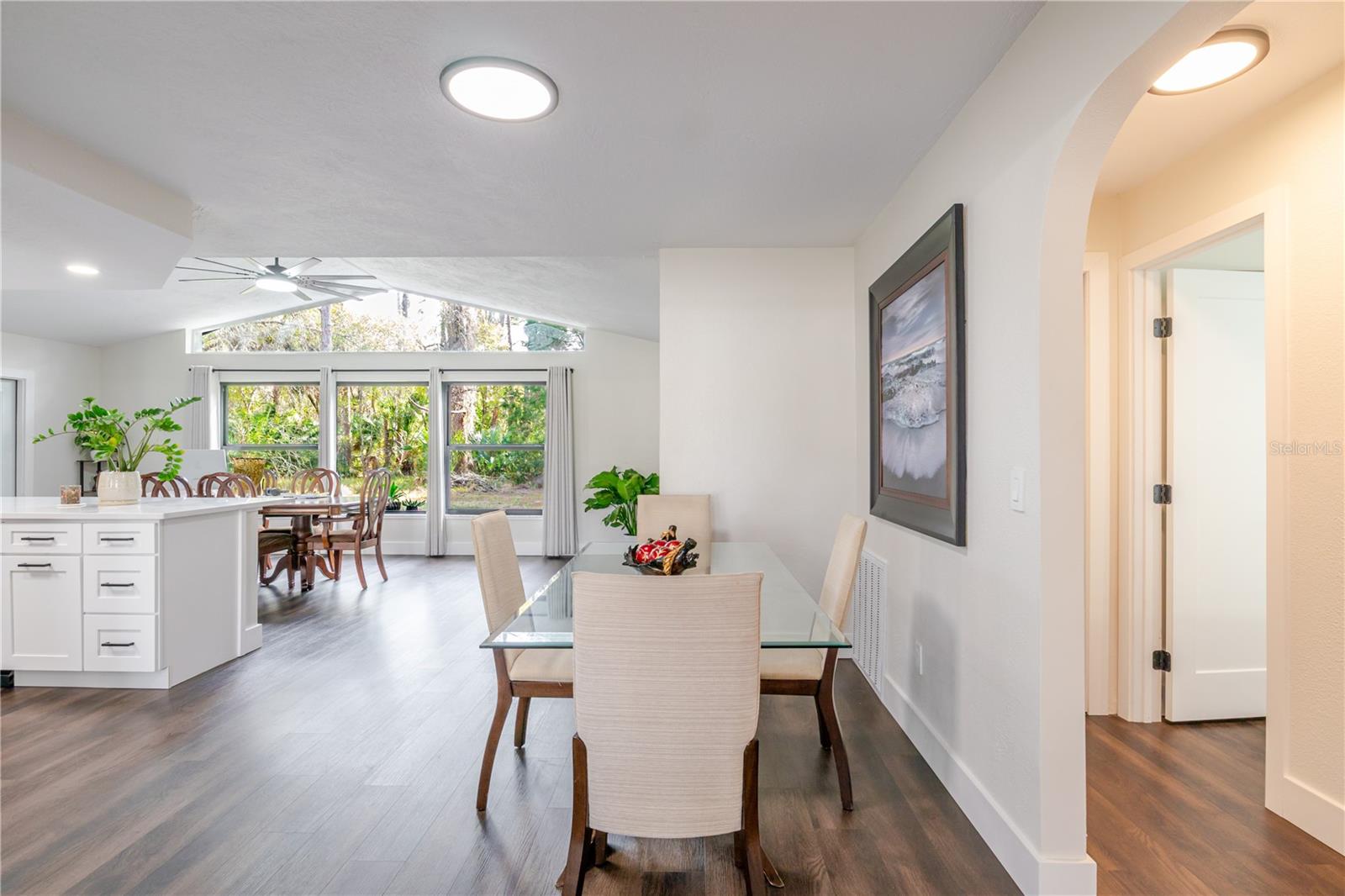 Image 15 of 39 For 4876 Shell Stream Boulevard