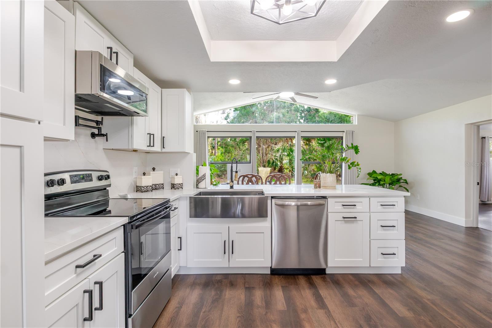 Image 19 of 39 For 4876 Shell Stream Boulevard