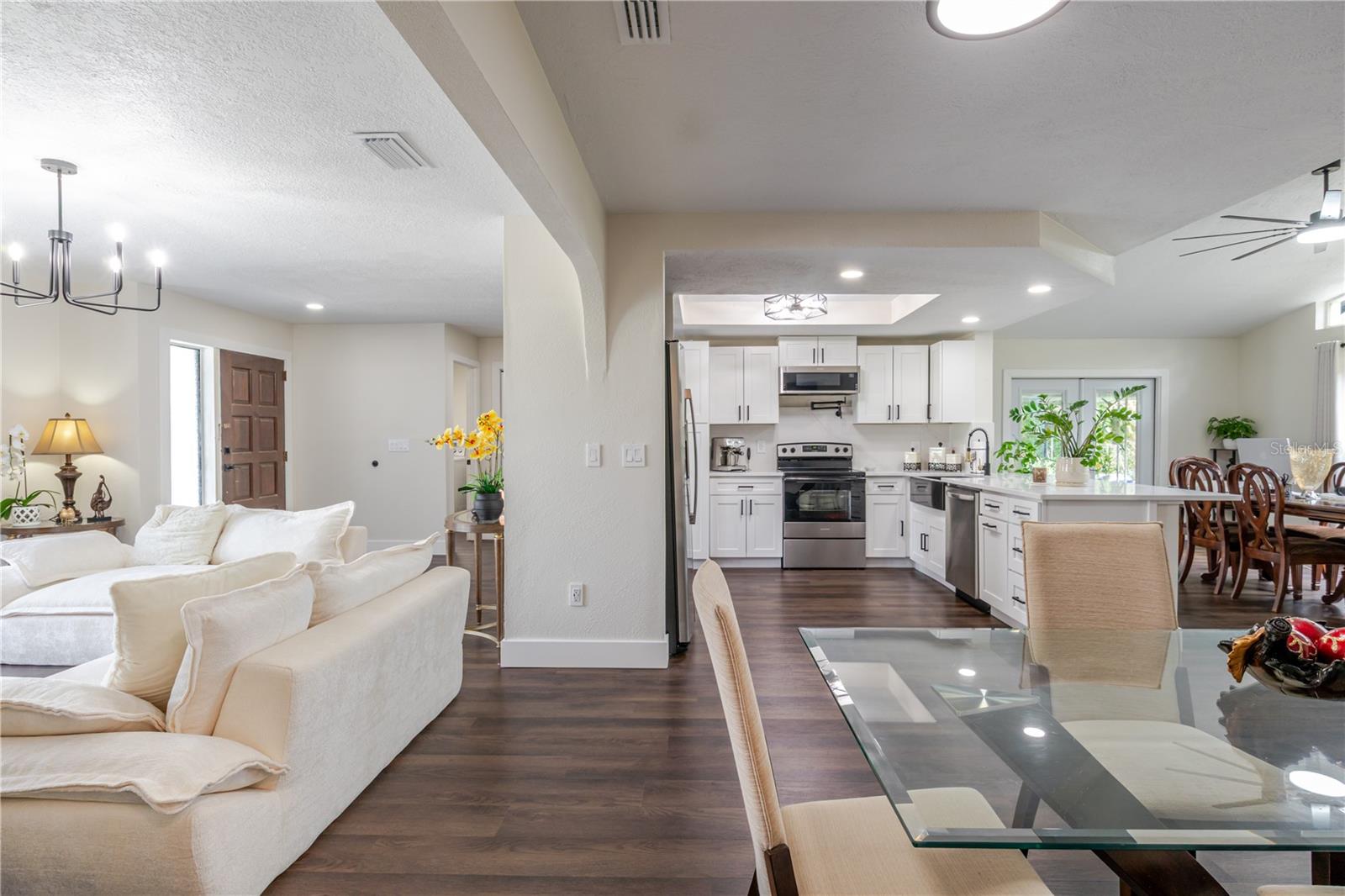 Image 20 of 39 For 4876 Shell Stream Boulevard