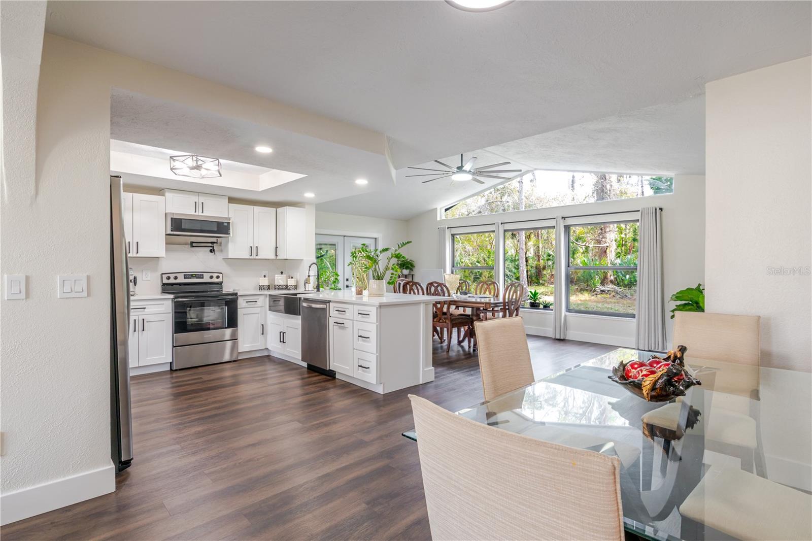 Image 23 of 39 For 4876 Shell Stream Boulevard