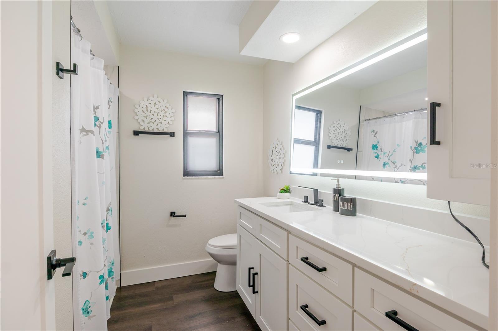 Image 31 of 39 For 4876 Shell Stream Boulevard