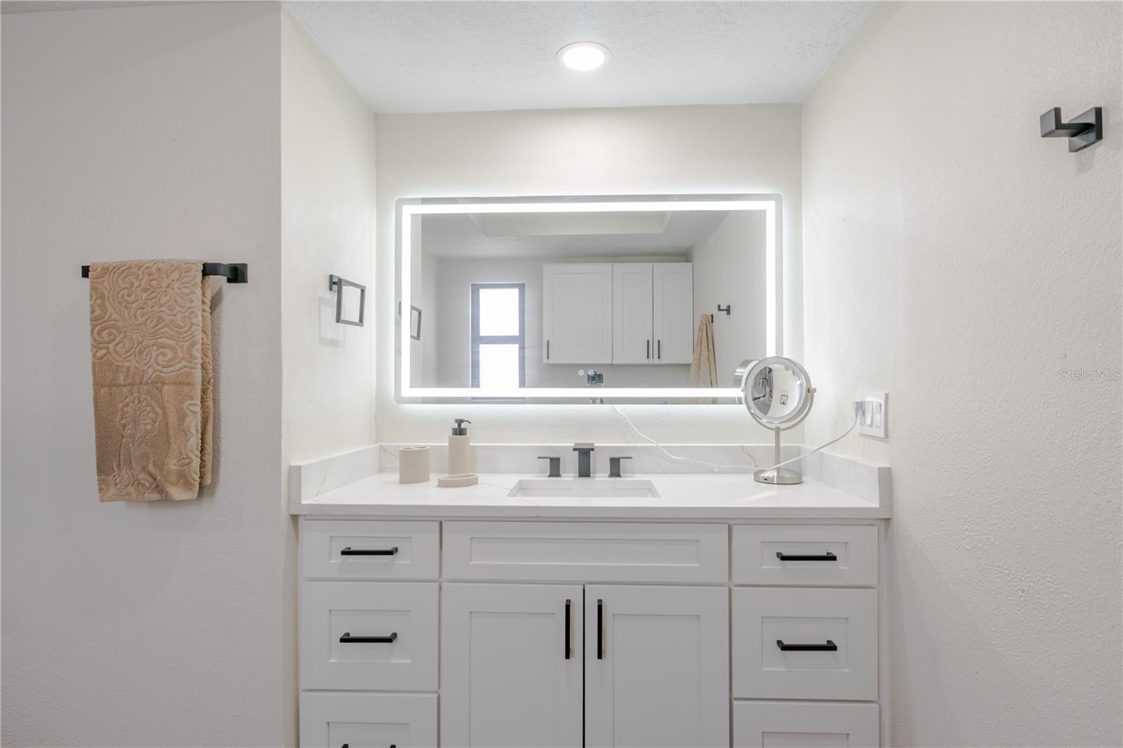 Image 32 of 39 For 4876 Shell Stream Boulevard