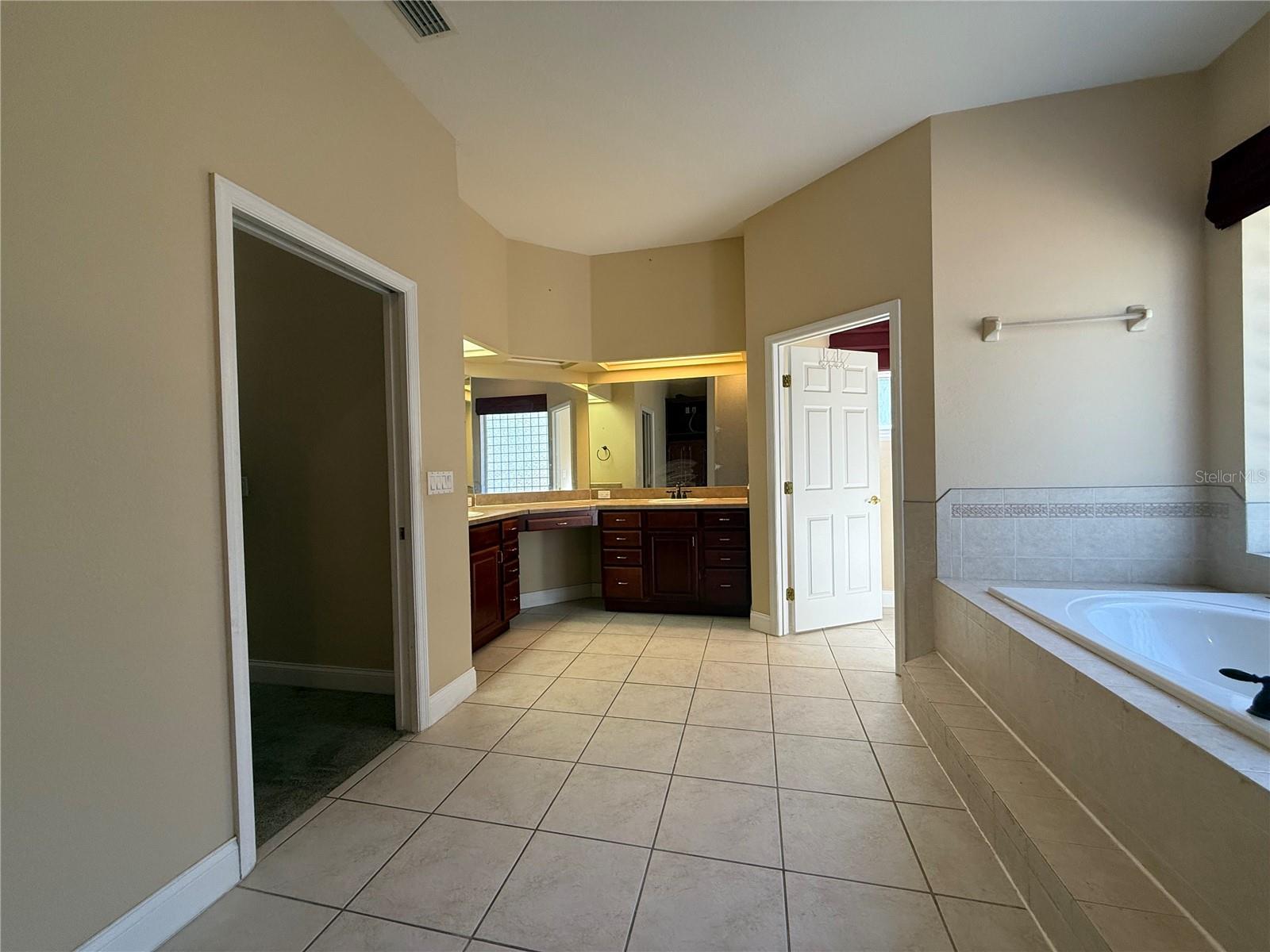 Image 11 of 25 For 4111 Mossy Oak Drive