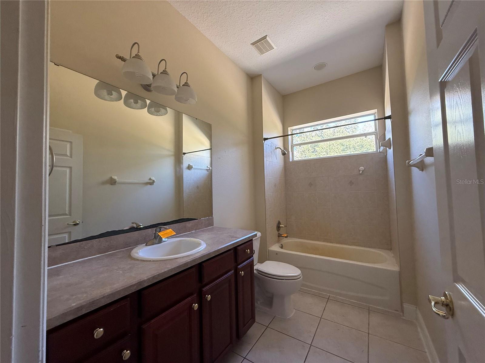 Image 15 of 25 For 4111 Mossy Oak Drive