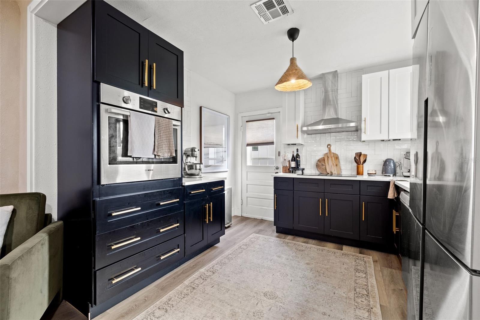 Image 8 of 27 For 3731 6th Avenue N