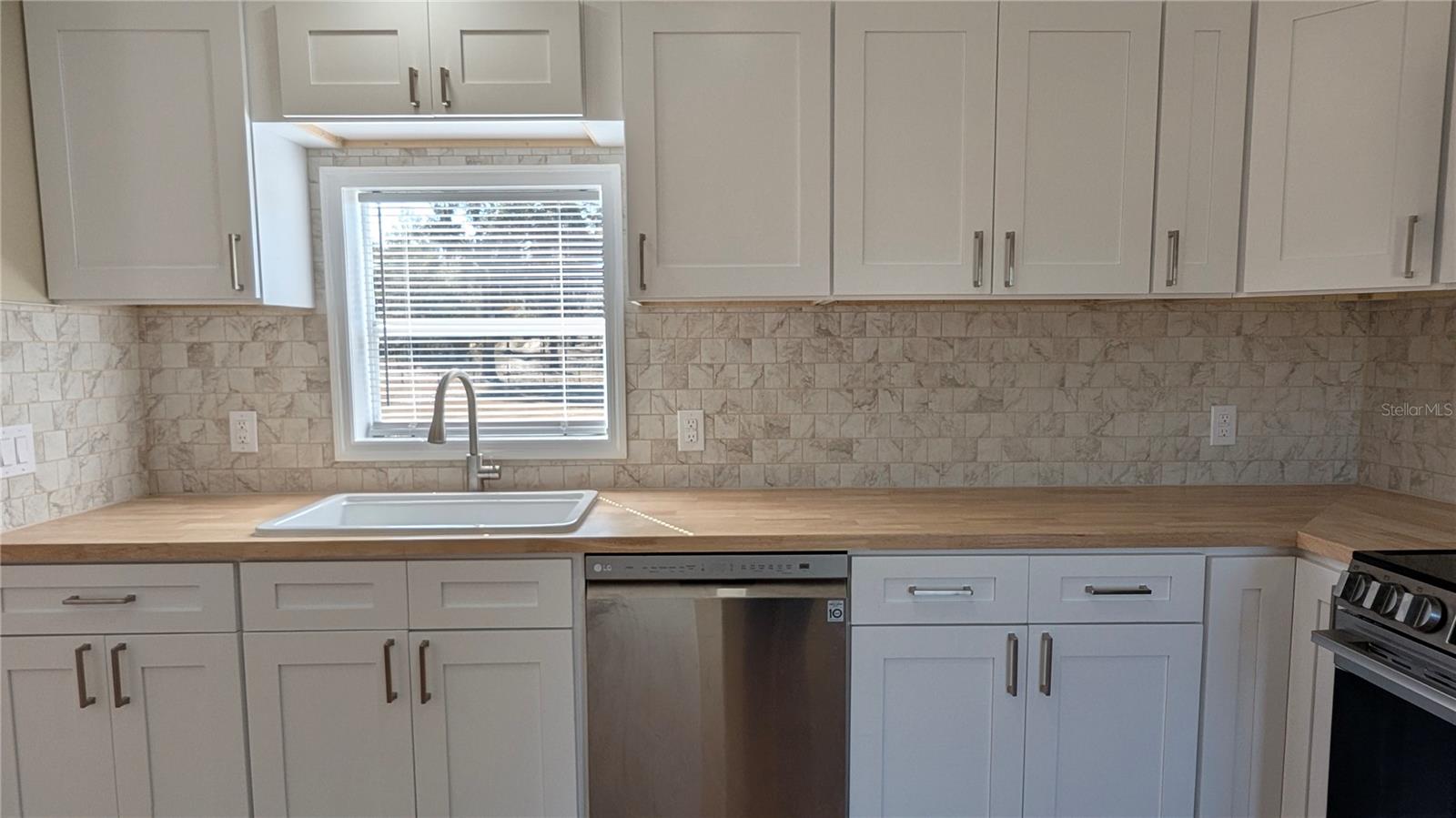 Image 11 of 66 For 3623 Whirlwind Path