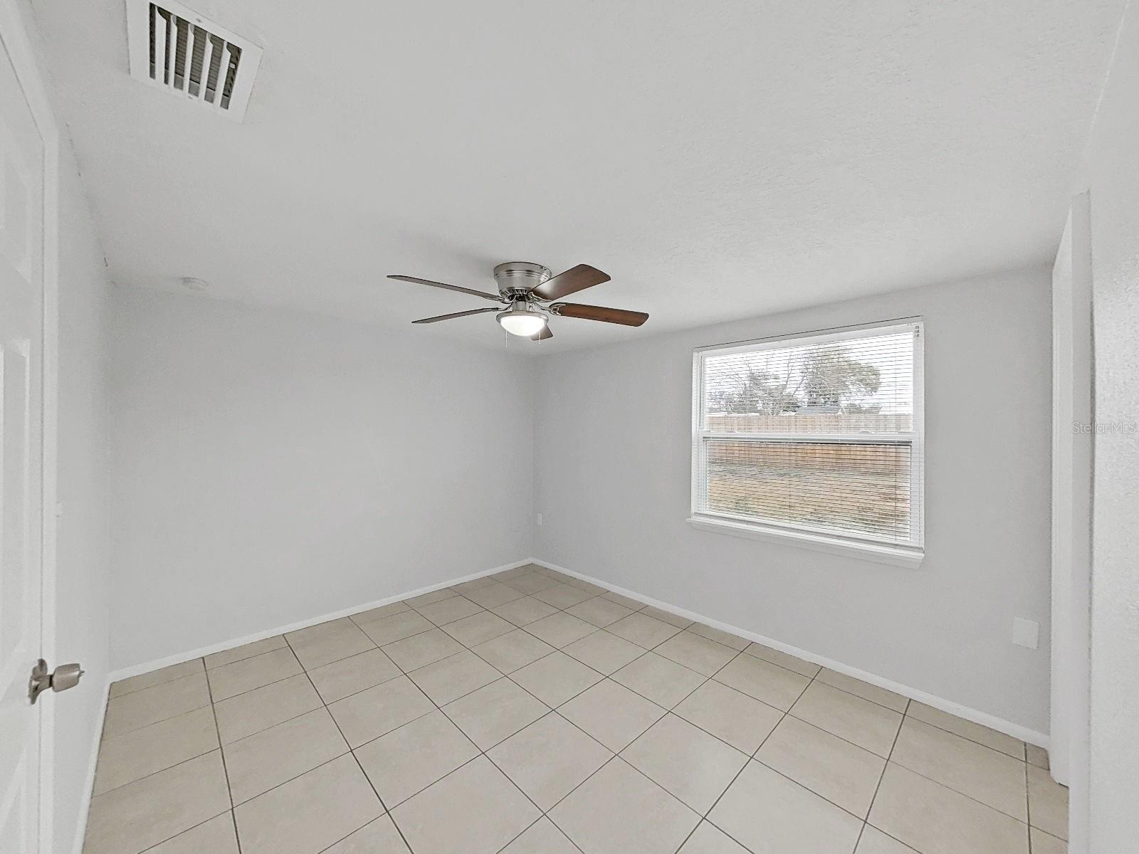 Image 16 of 36 For 5205 Drift Tide Drive