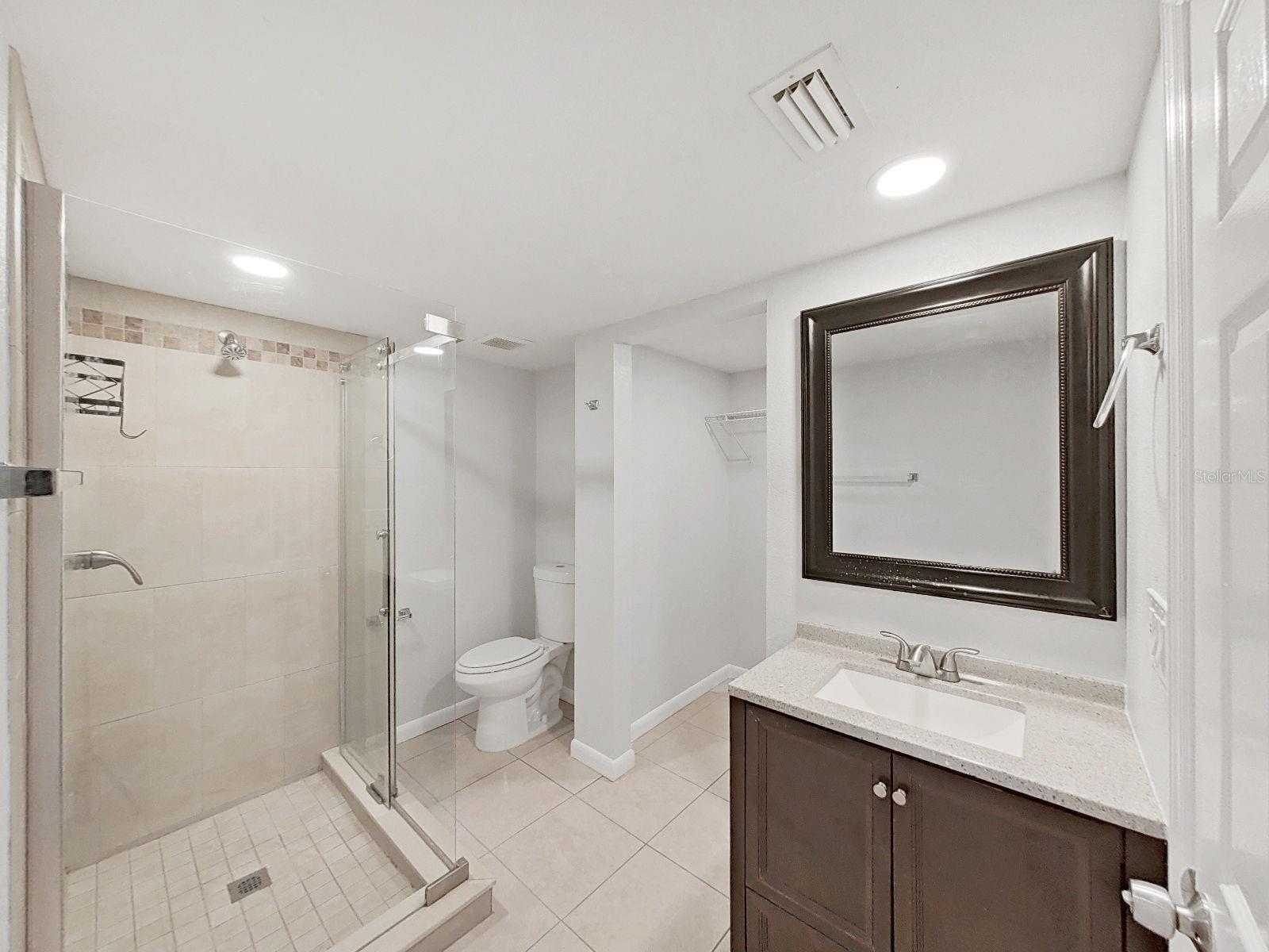 Image 19 of 36 For 5205 Drift Tide Drive