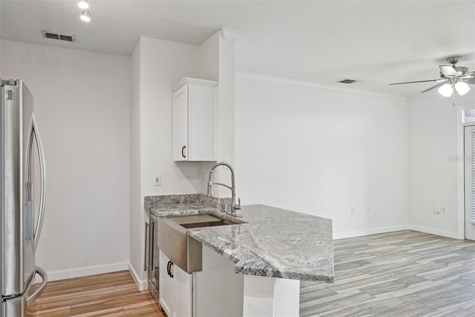 Image 13 of 78 For 5000 Culbreath Key Way 8-212