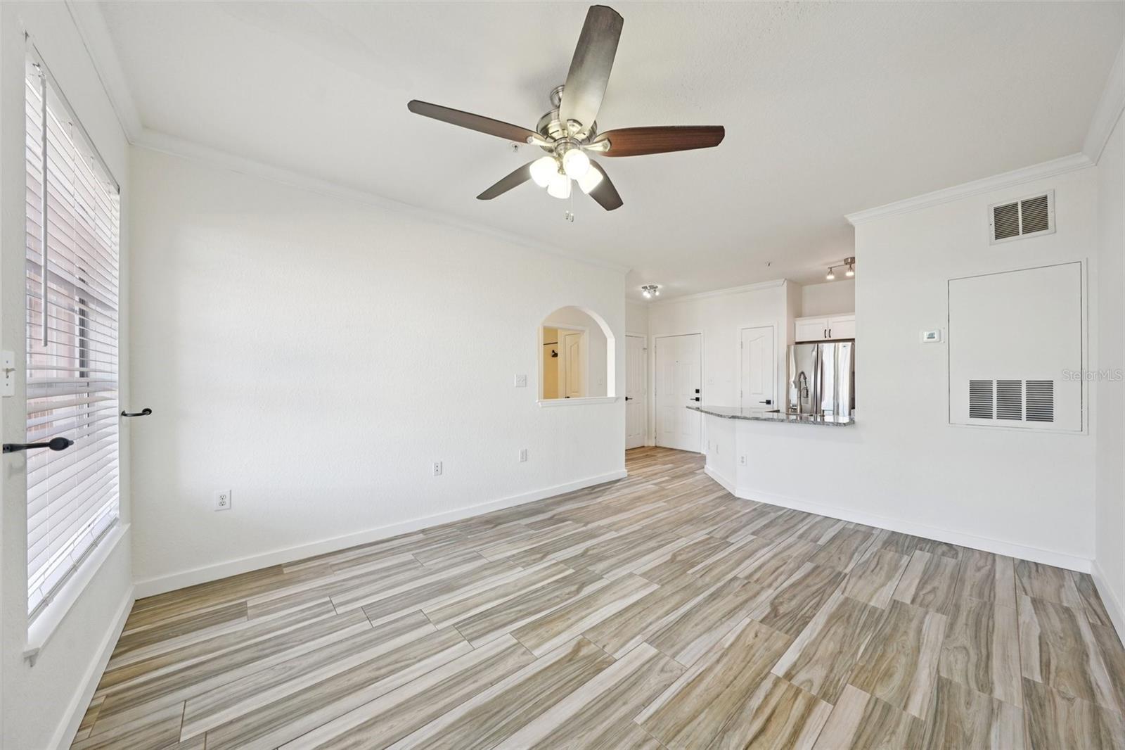 Image 22 of 78 For 5000 Culbreath Key Way 8-212