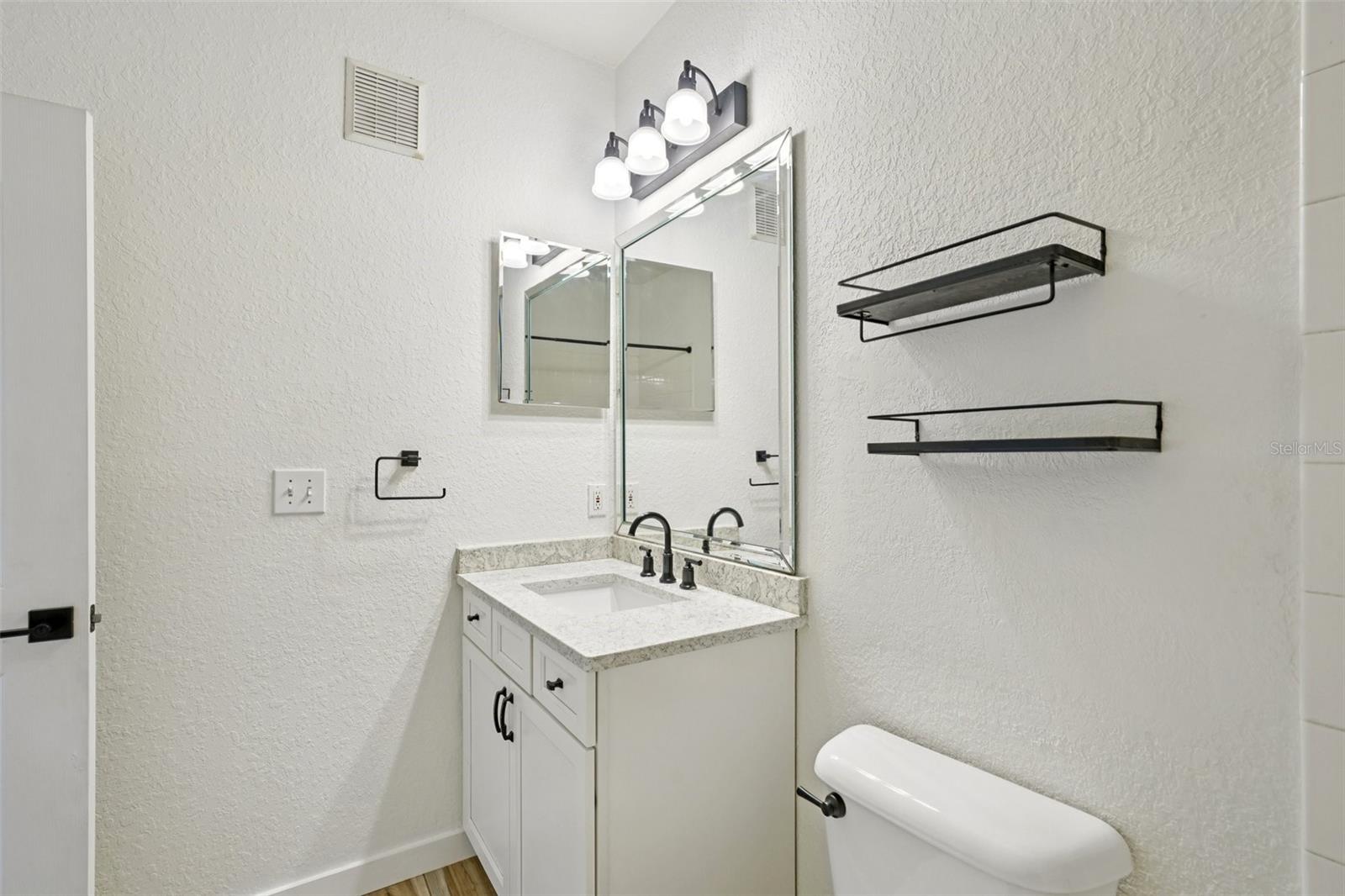 Image 28 of 78 For 5000 Culbreath Key Way 8-212