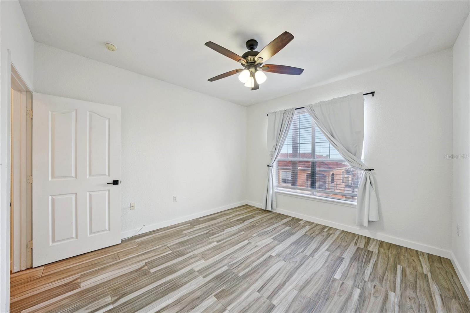 Image 36 of 78 For 5000 Culbreath Key Way 8-212