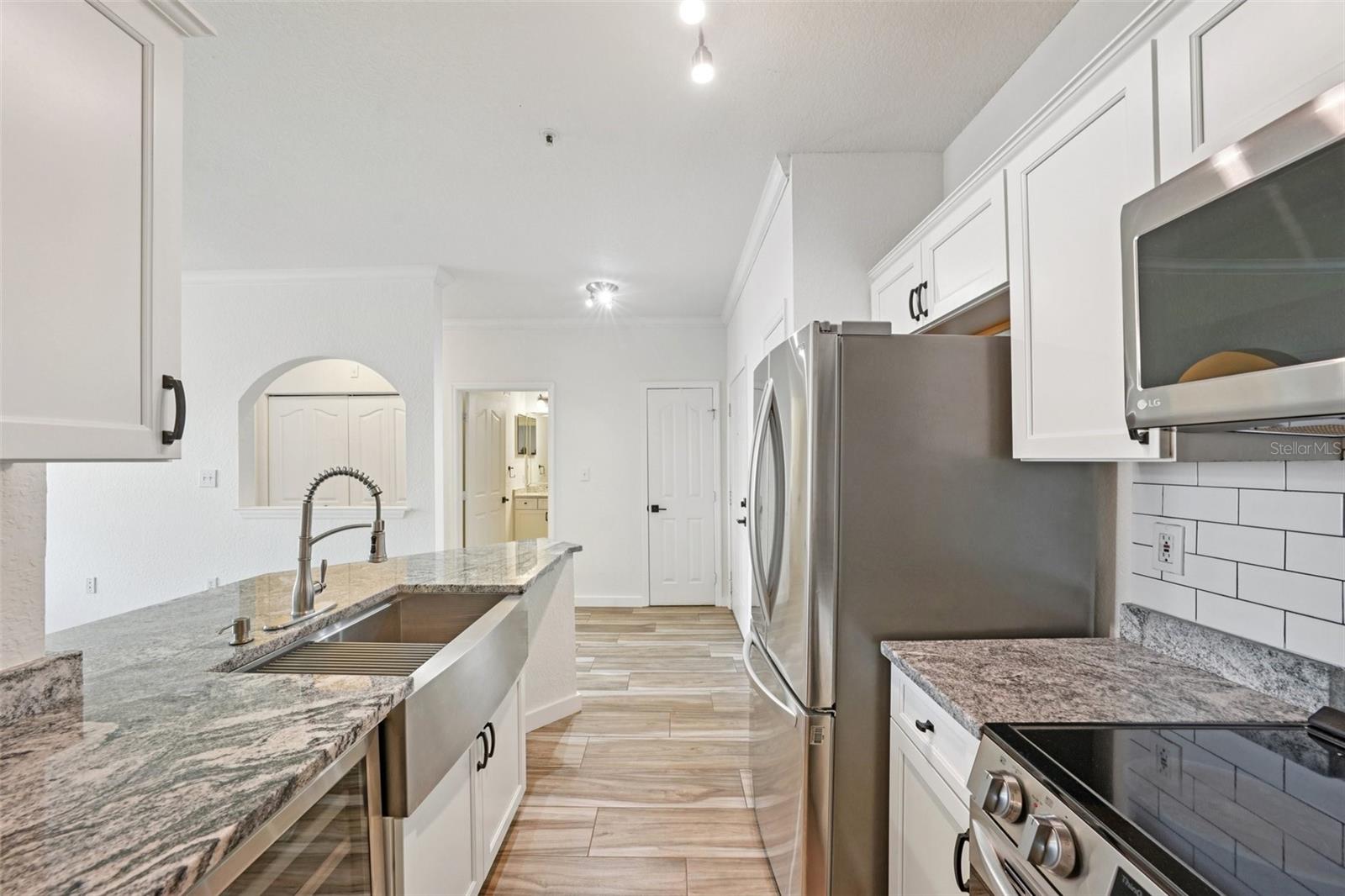 Image 5 of 78 For 5000 Culbreath Key Way 8-212