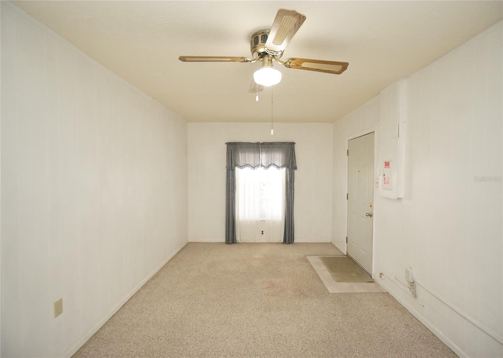 Image 11 of 20 For 6805 Sheridan Road