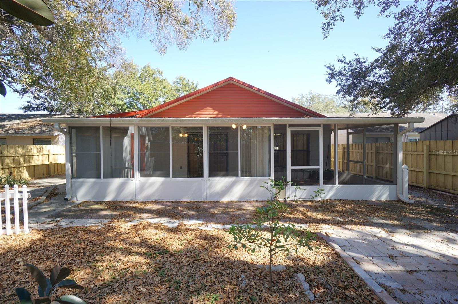 Image 19 of 20 For 6805 Sheridan Road