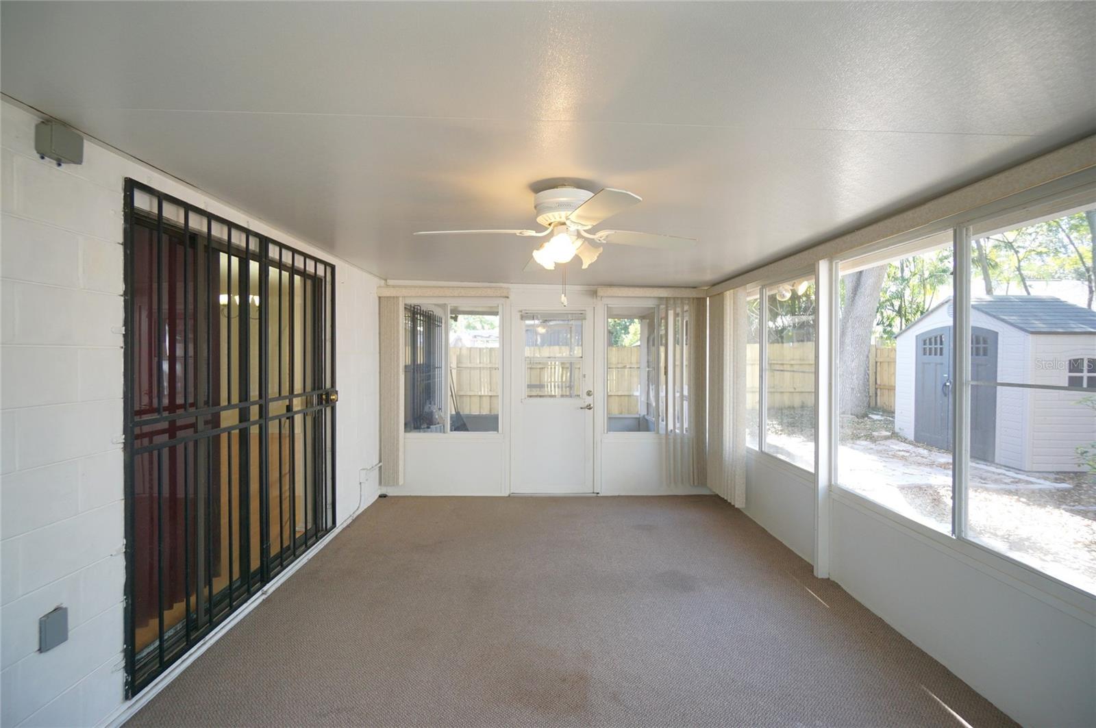 Image 8 of 20 For 6805 Sheridan Road