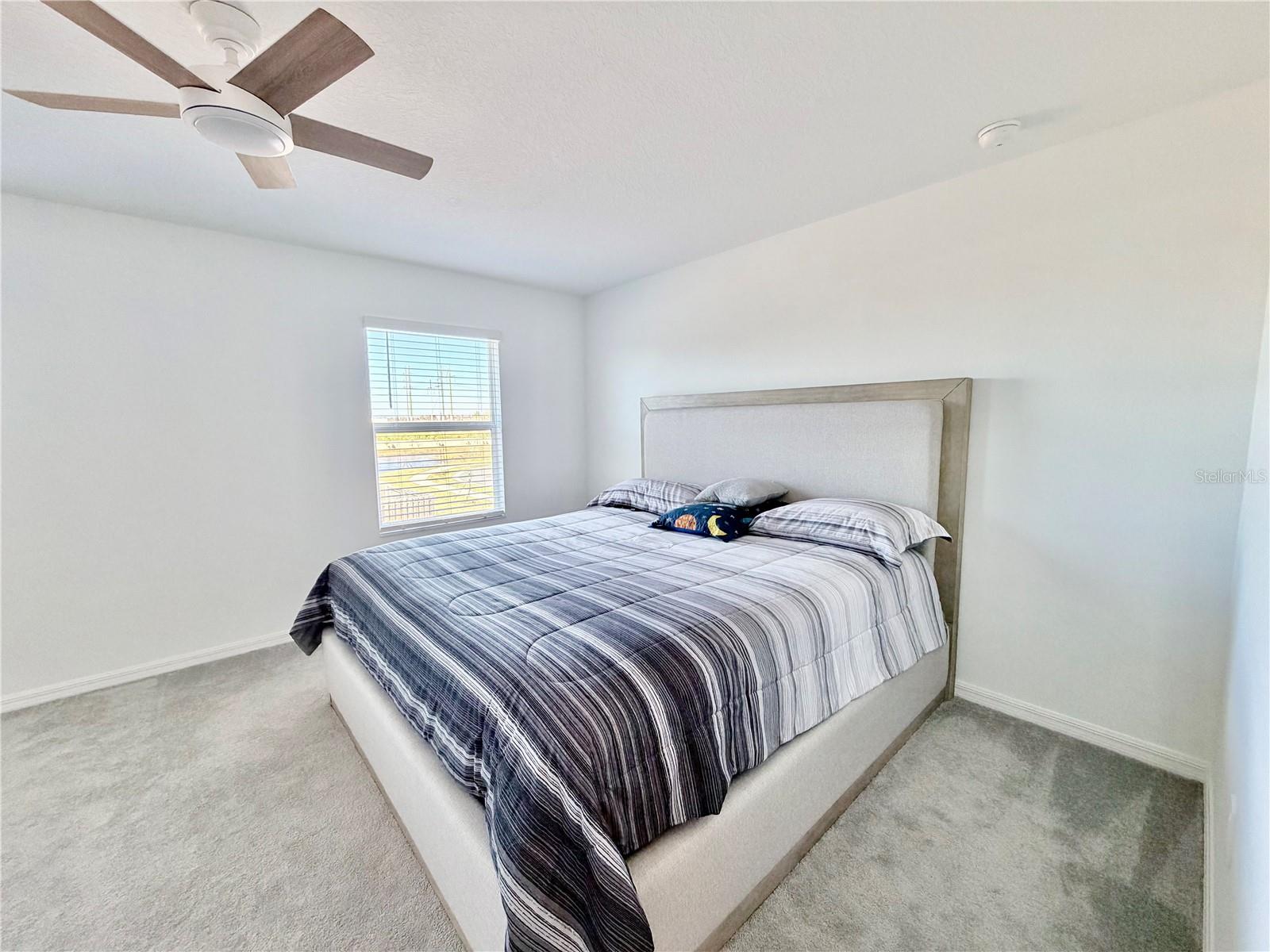 Image 17 of 27 For 2580 Sunray Venus Way