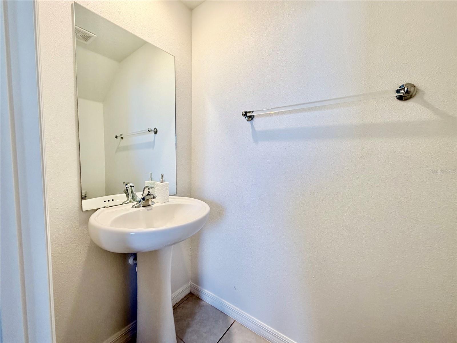 Image 5 of 27 For 2580 Sunray Venus Way