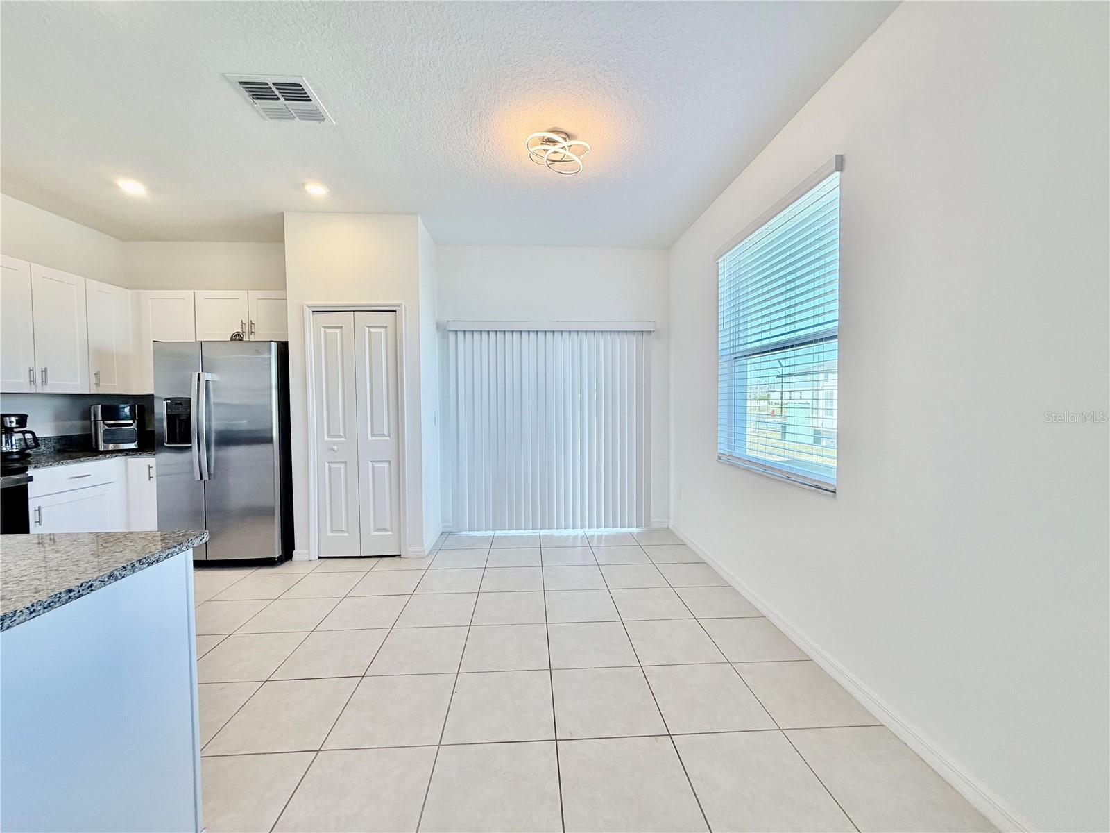 Image 8 of 27 For 2580 Sunray Venus Way