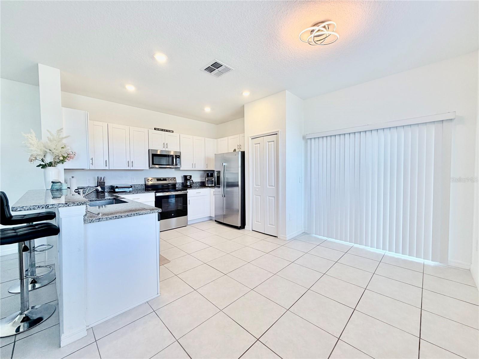 Image 9 of 27 For 2580 Sunray Venus Way