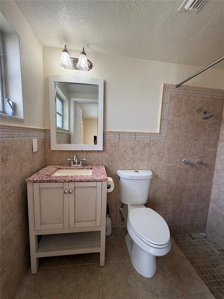 Image 16 of 23 For 3628 Landale Drive