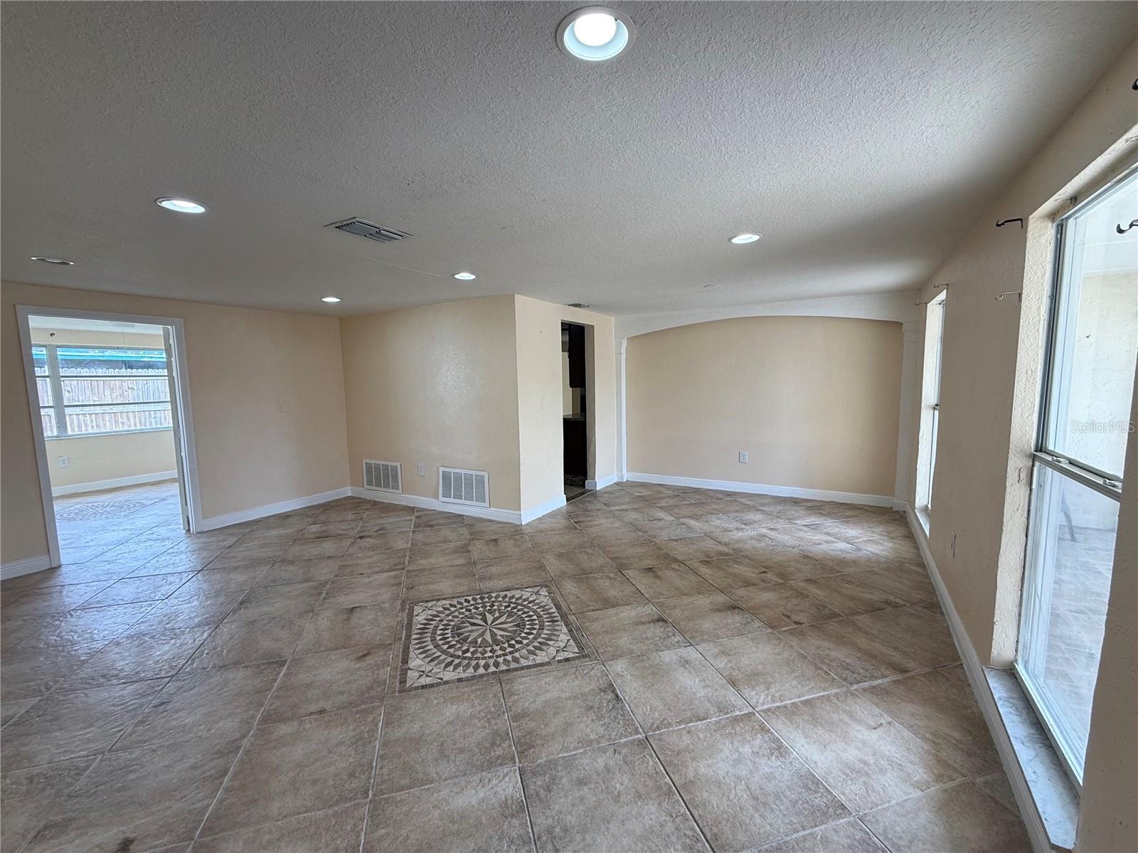 Image 4 of 23 For 3628 Landale Drive