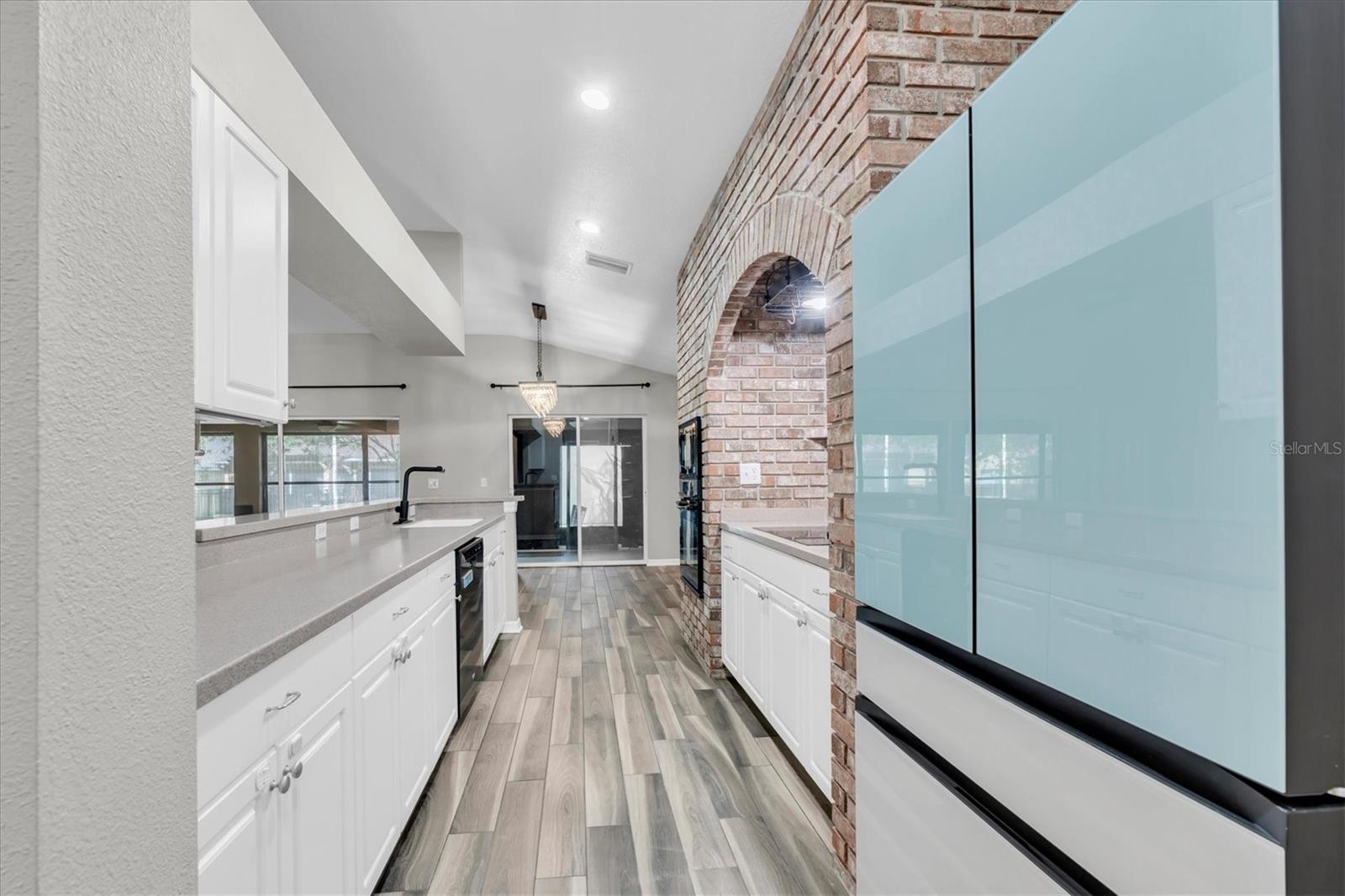 Image 15 of 38 For 16314 Bridgeglade Lane