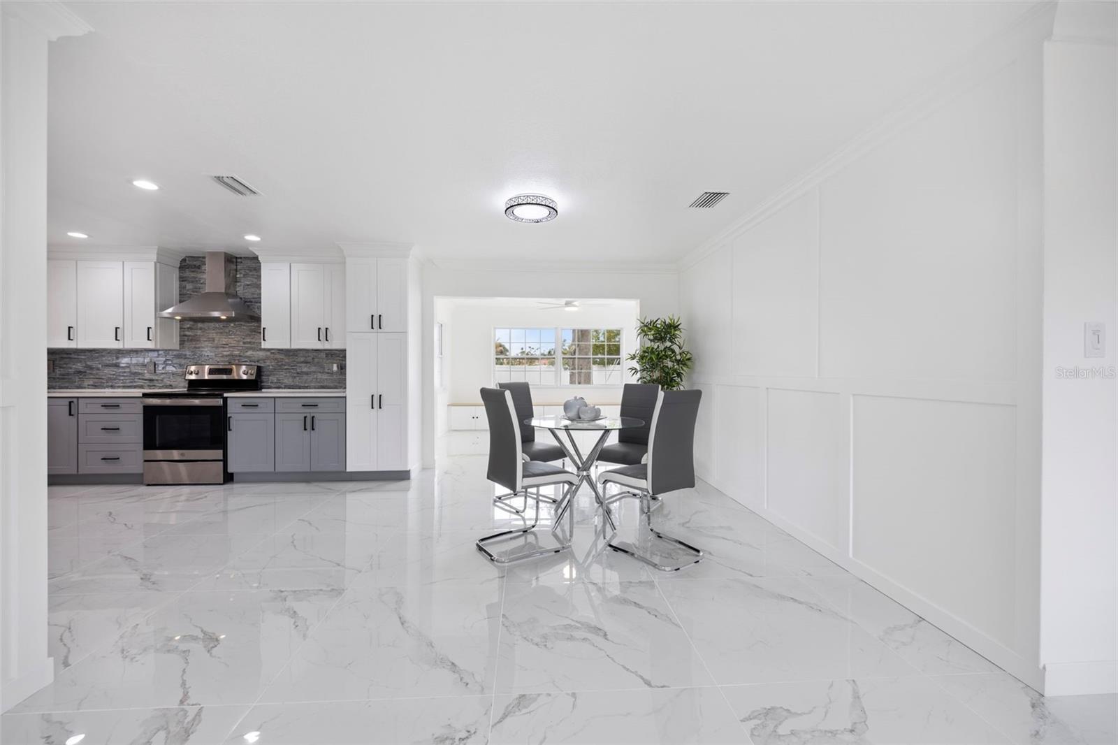 Image 12 of 59 For 1817 Oregon Avenue Ne