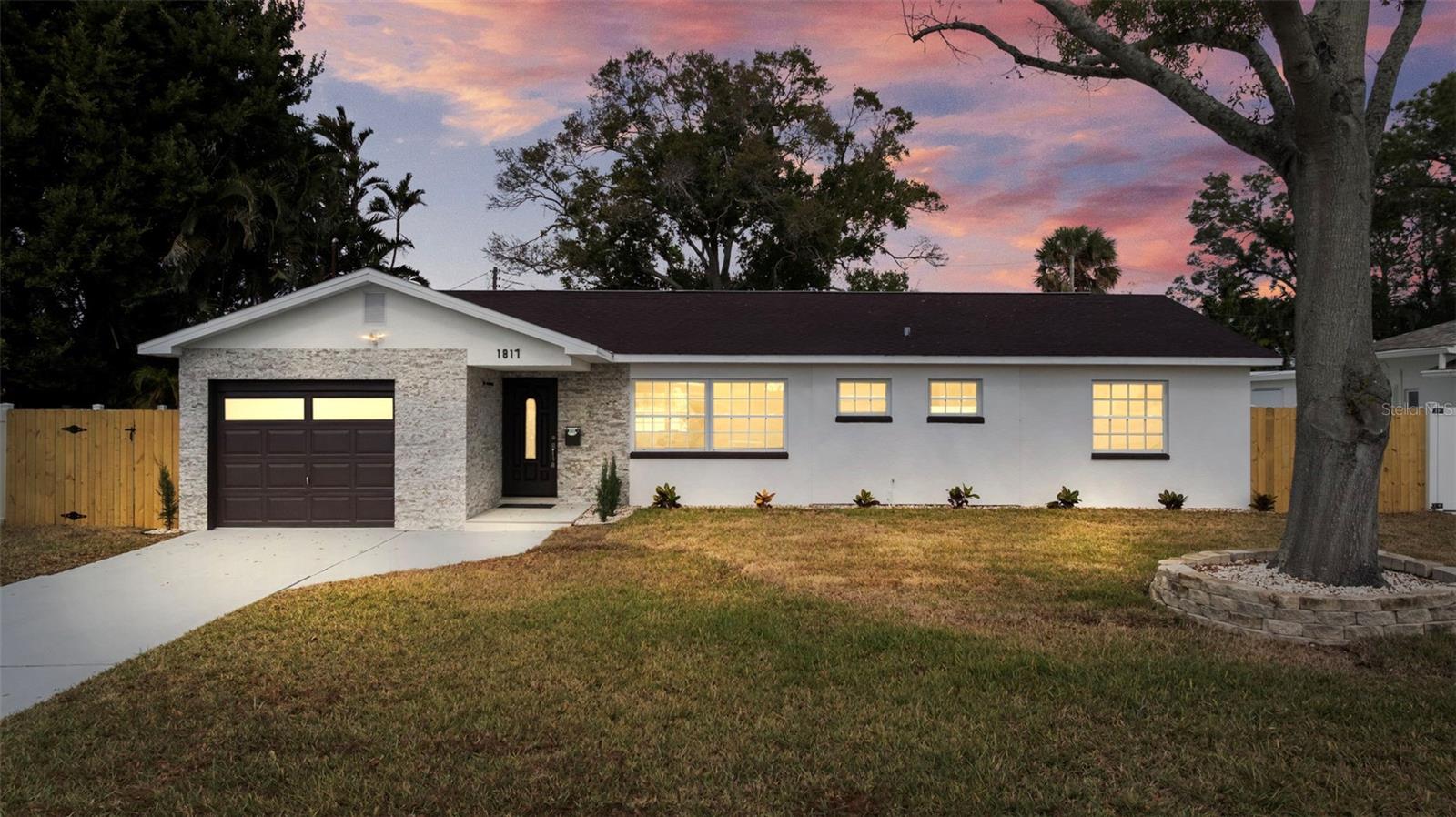 Image 2 of 59 For 1817 Oregon Avenue Ne