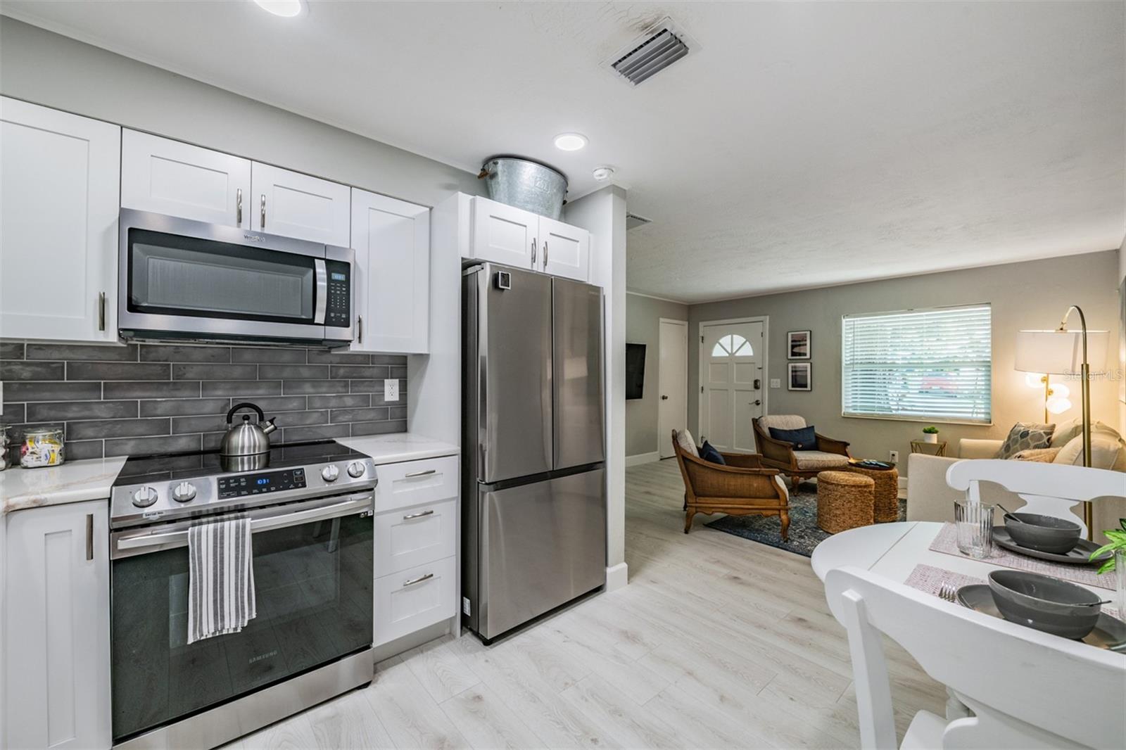 Image 14 of 28 For 1158 7th Street S B