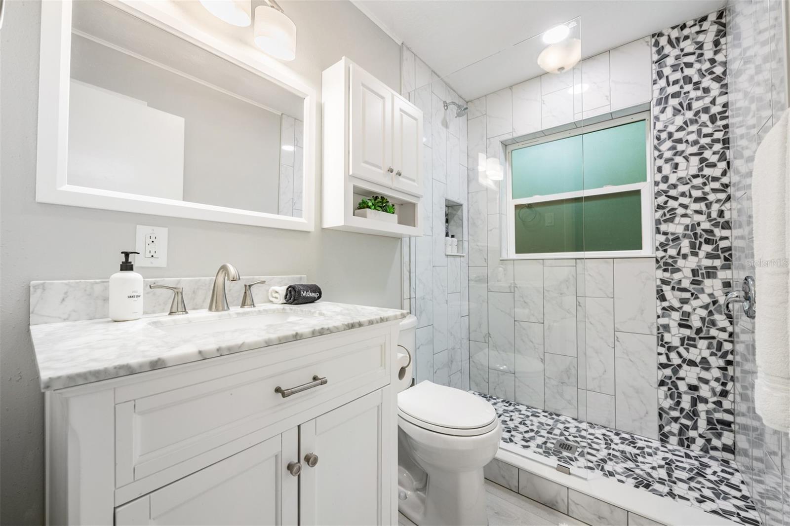 Image 18 of 28 For 1158 7th Street S B