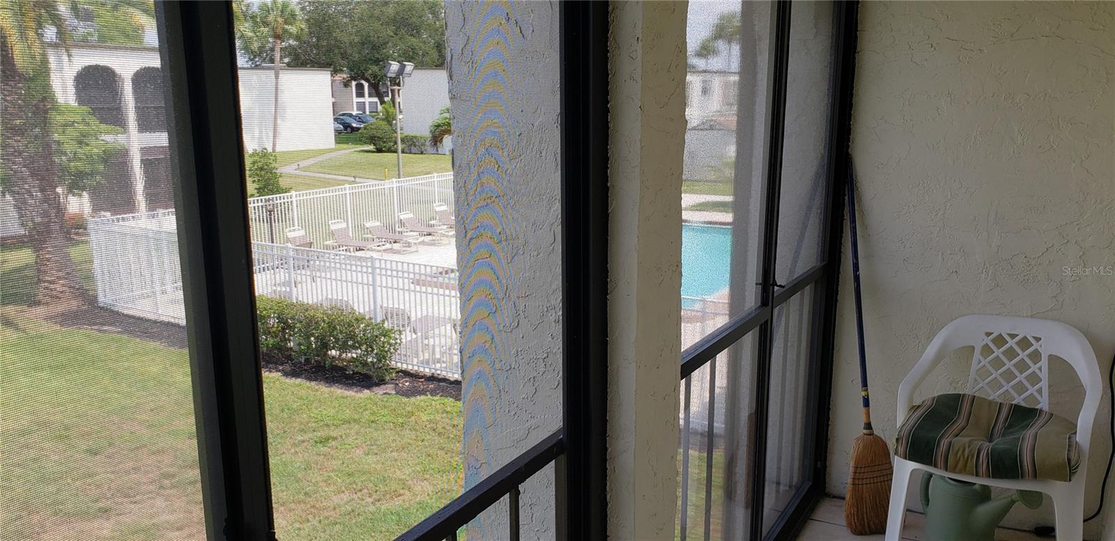 Image 14 of 28 For 7701 Starkey Road 102