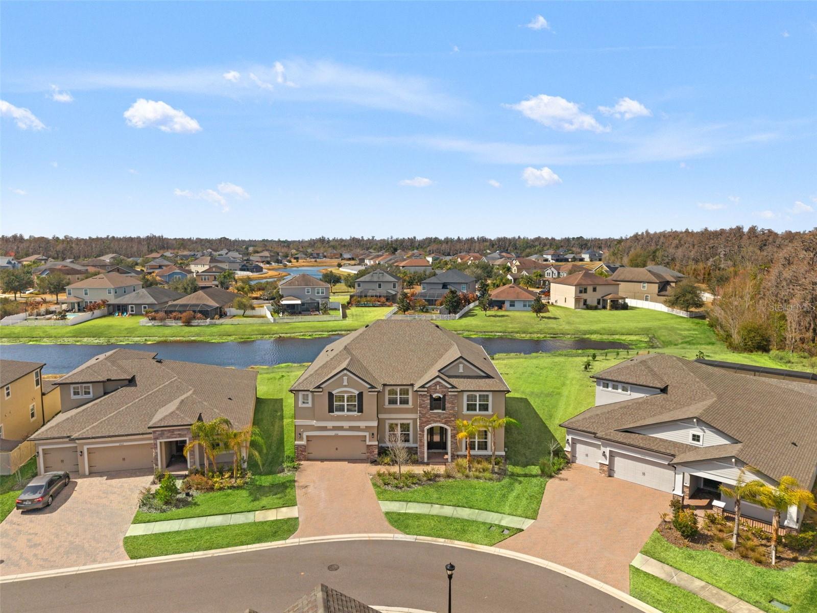 Image 10 of 97 For 19324 Eagle Creek Lane Lane