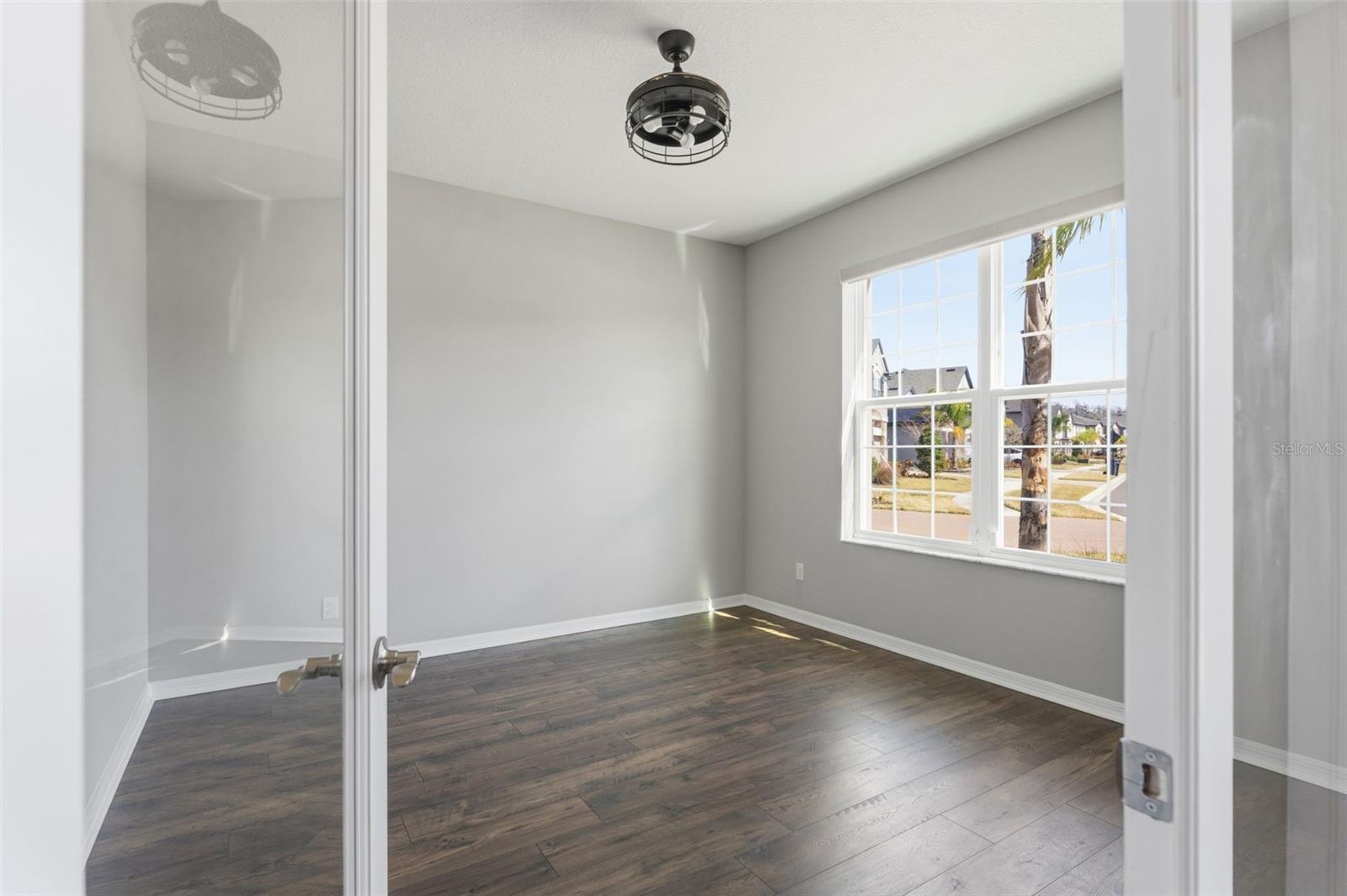 Image 18 of 97 For 19324 Eagle Creek Lane Lane