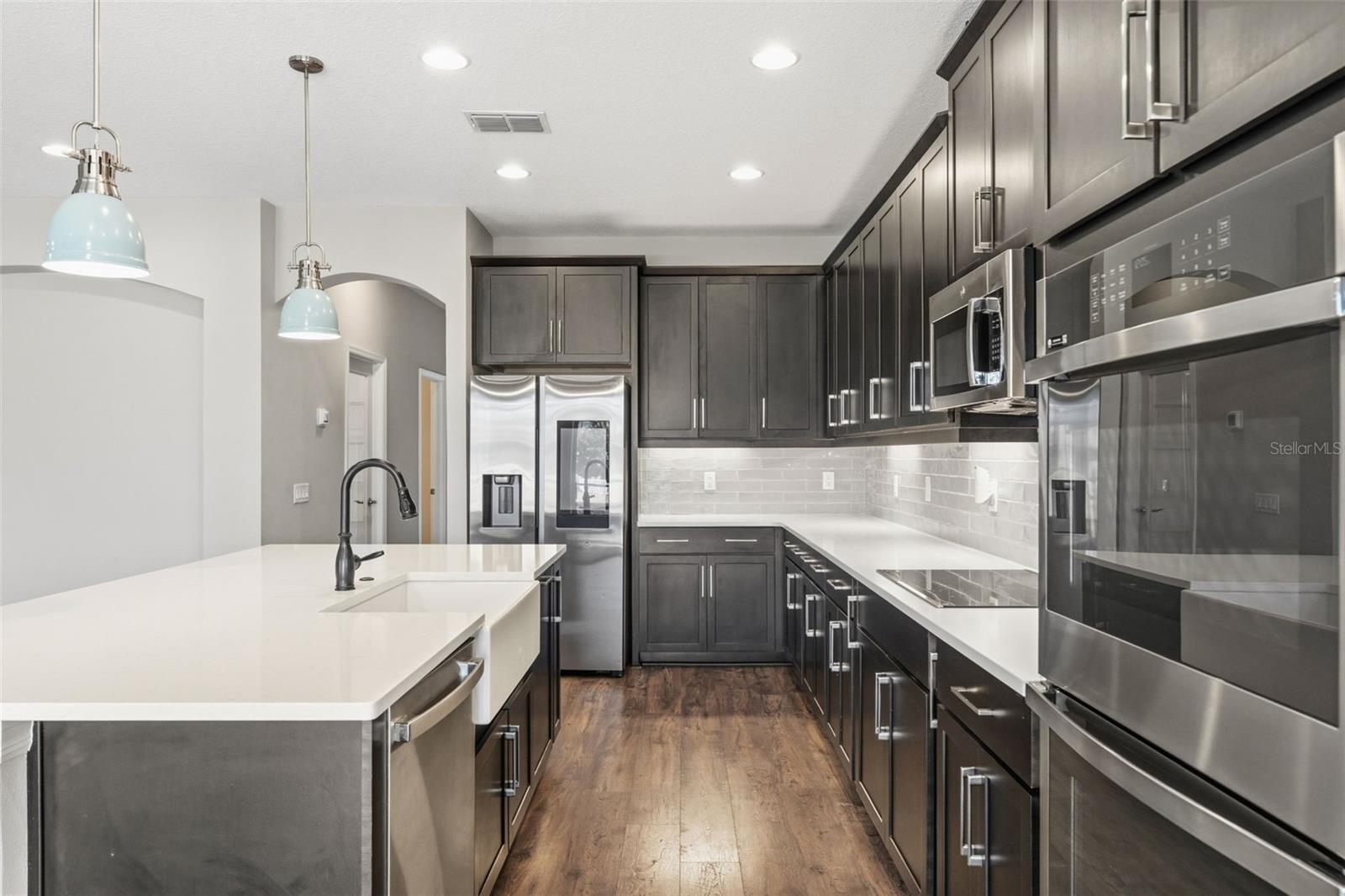 Image 22 of 97 For 19324 Eagle Creek Lane Lane