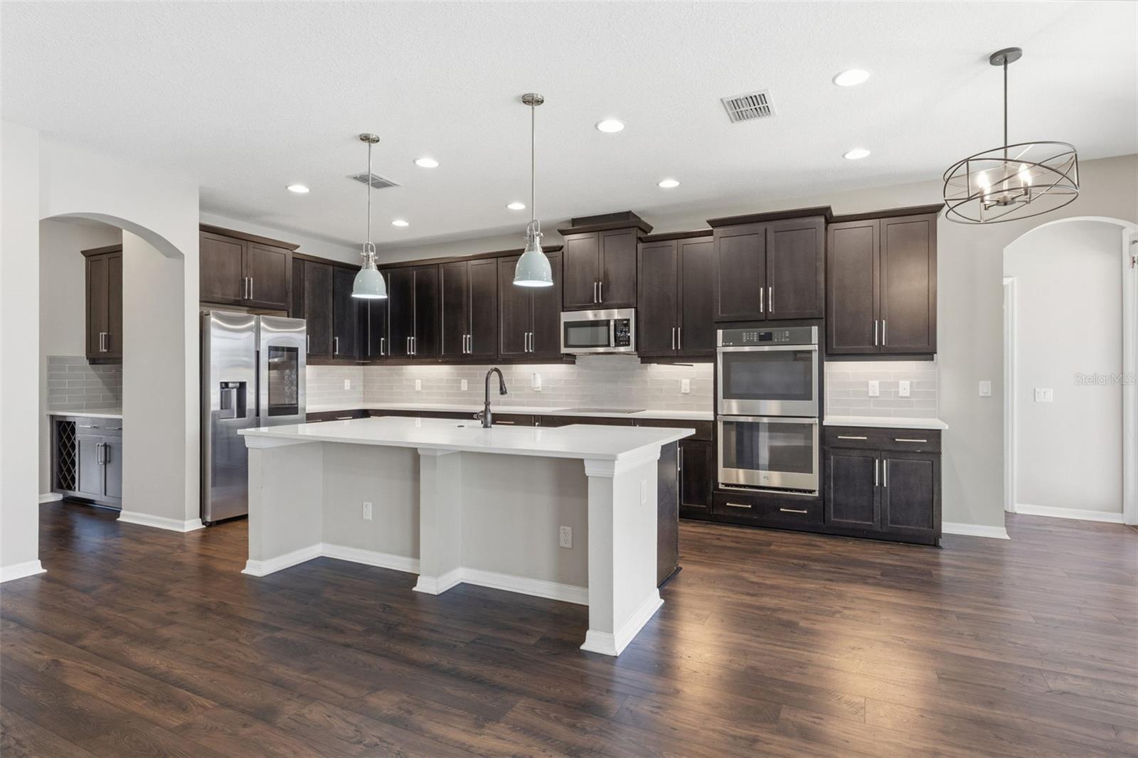 Image 27 of 97 For 19324 Eagle Creek Lane Lane