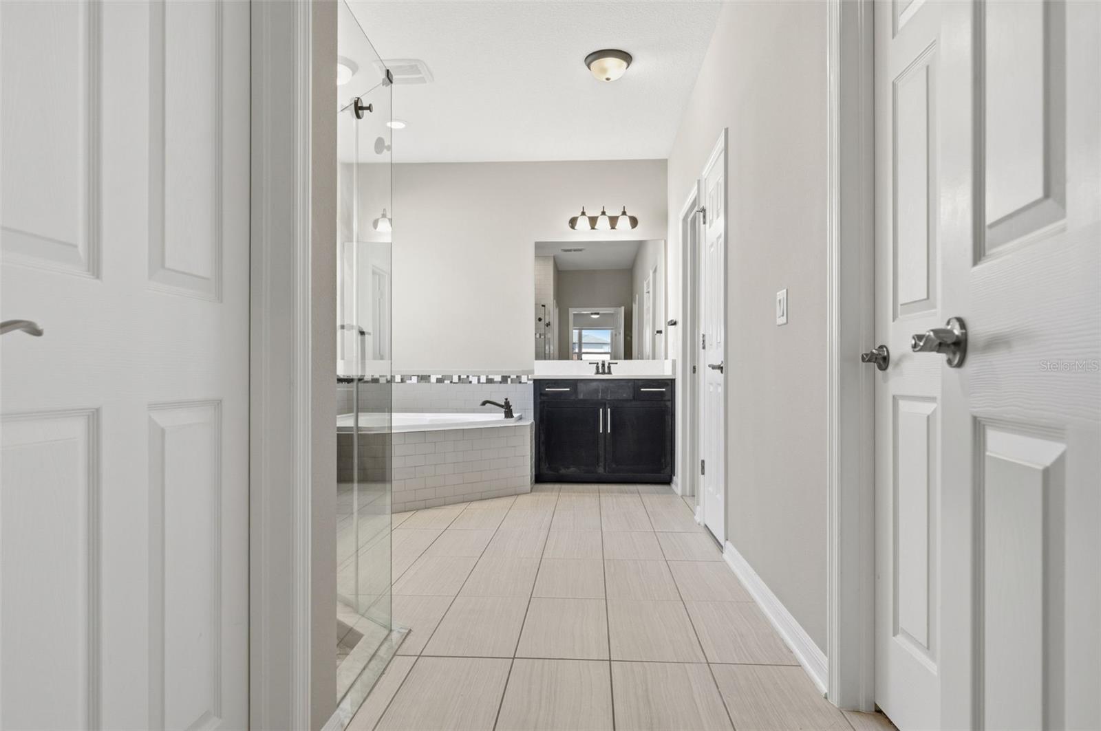 Image 43 of 97 For 19324 Eagle Creek Lane Lane