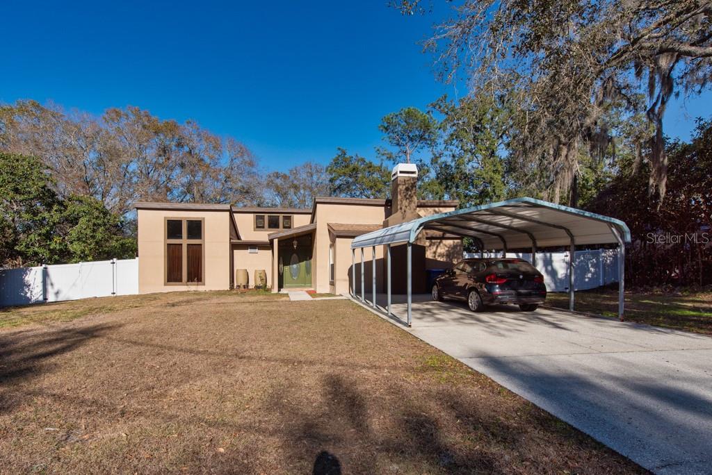 Listing photo id 33 for 16123 Lake Burrell Drive