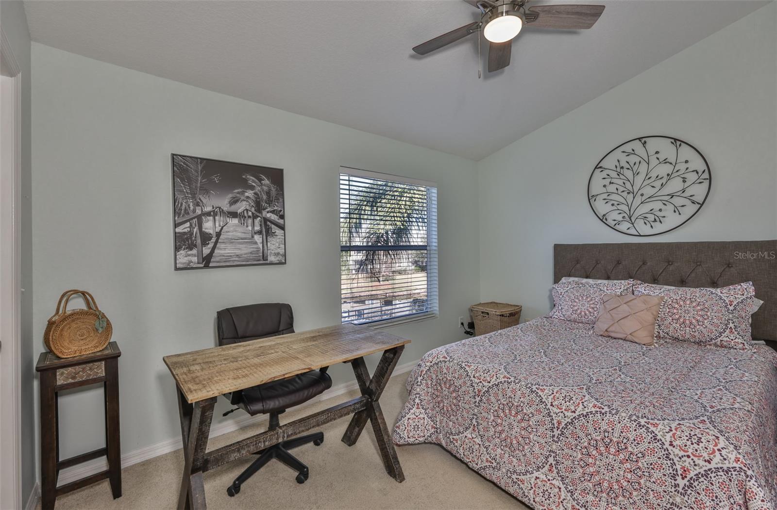 Listing photo id 10 for 12349 Country White Circle